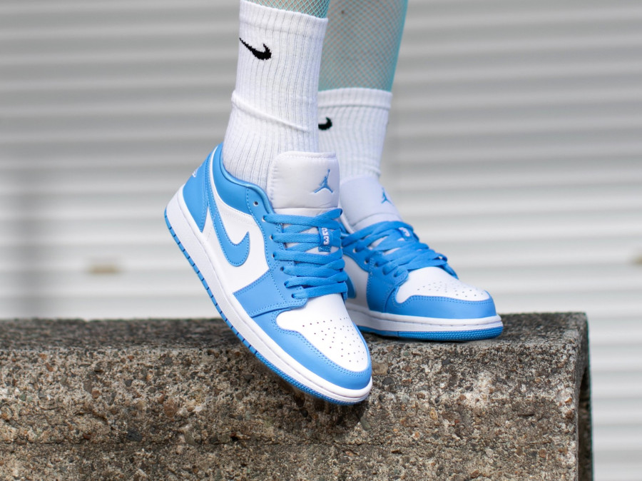 Jordan 1 Low UNC (WOMEN SIZE!!)
