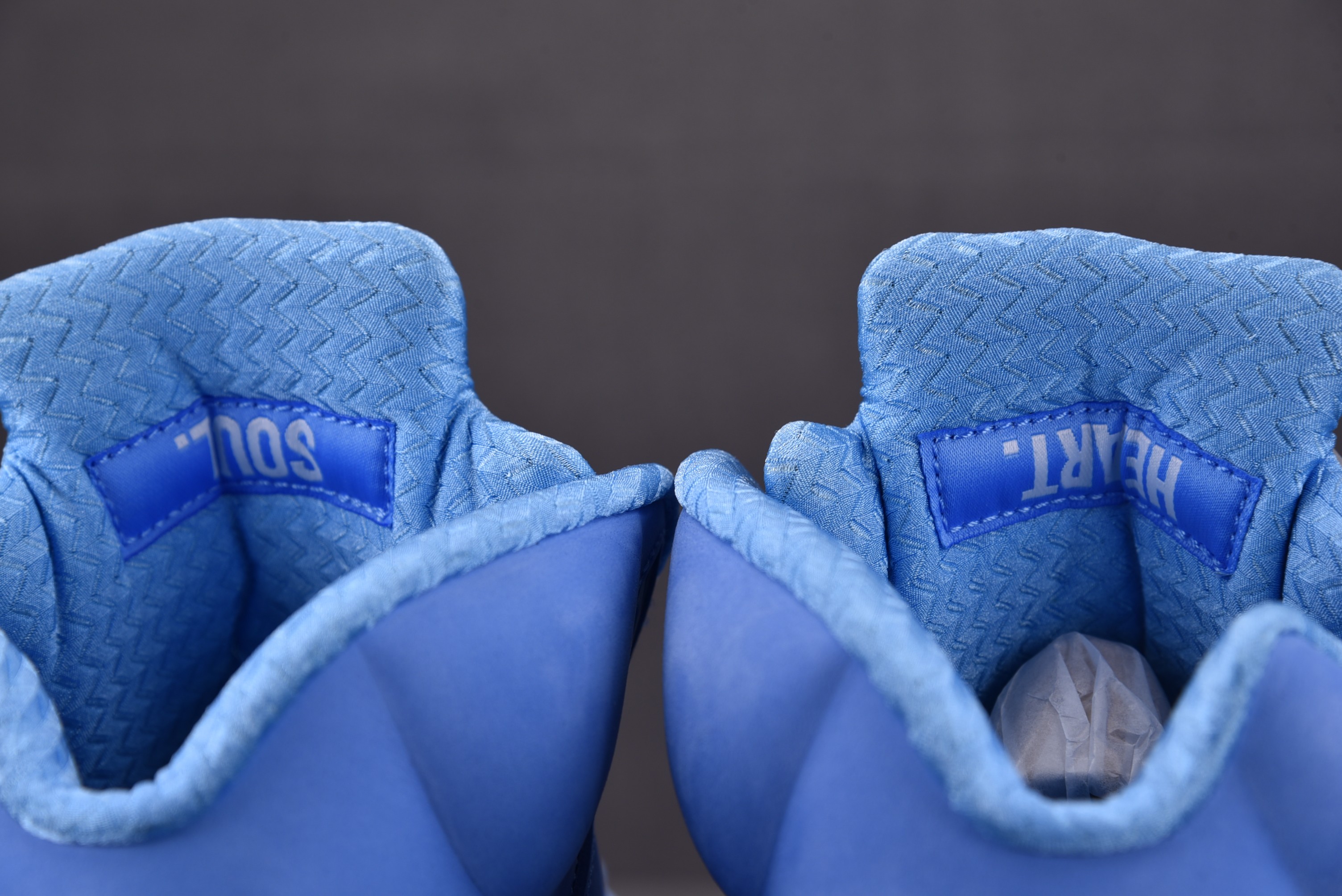 Jordan 5 UNC University Blue