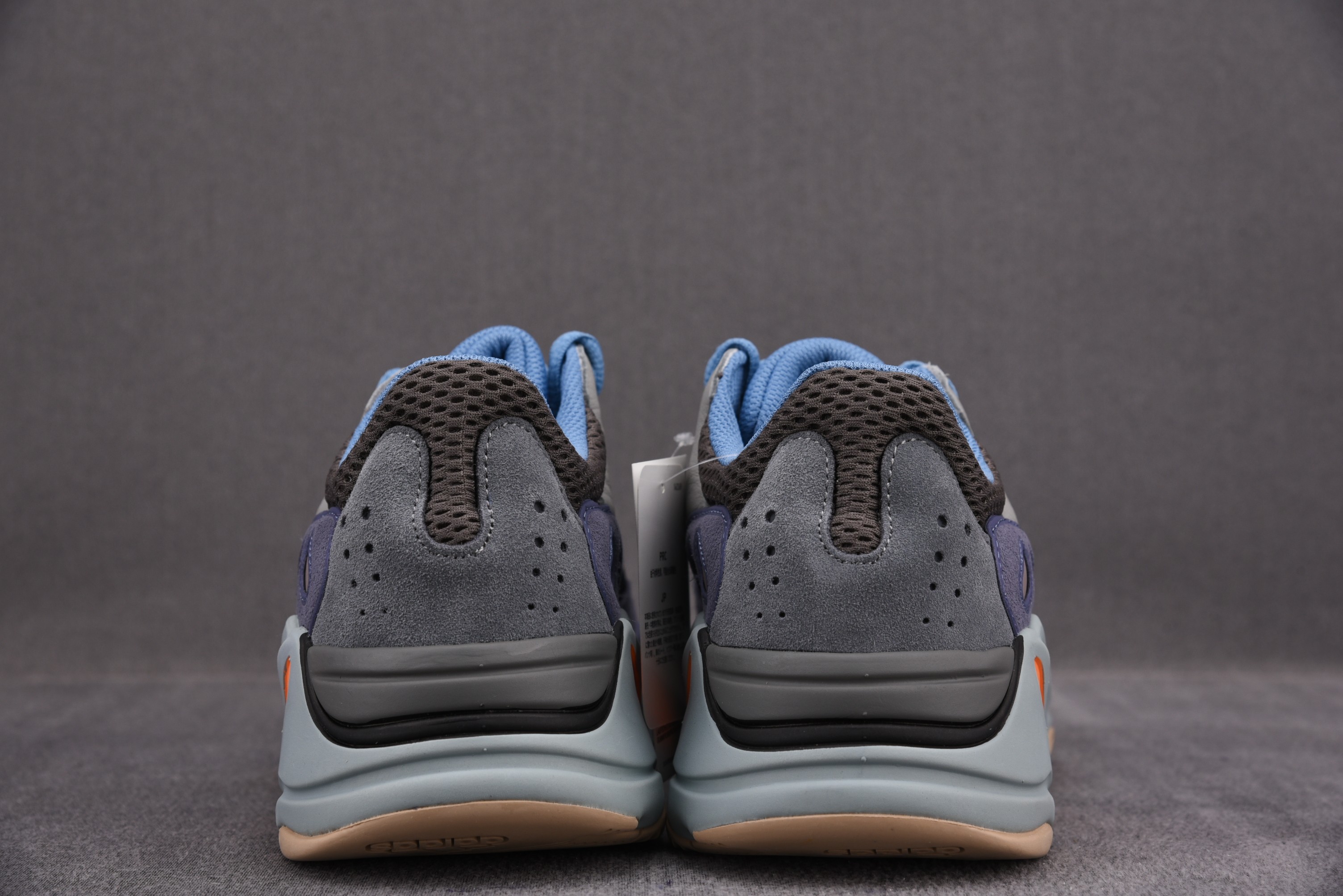 adidas Yeezy Boost 700 Carbon Blue