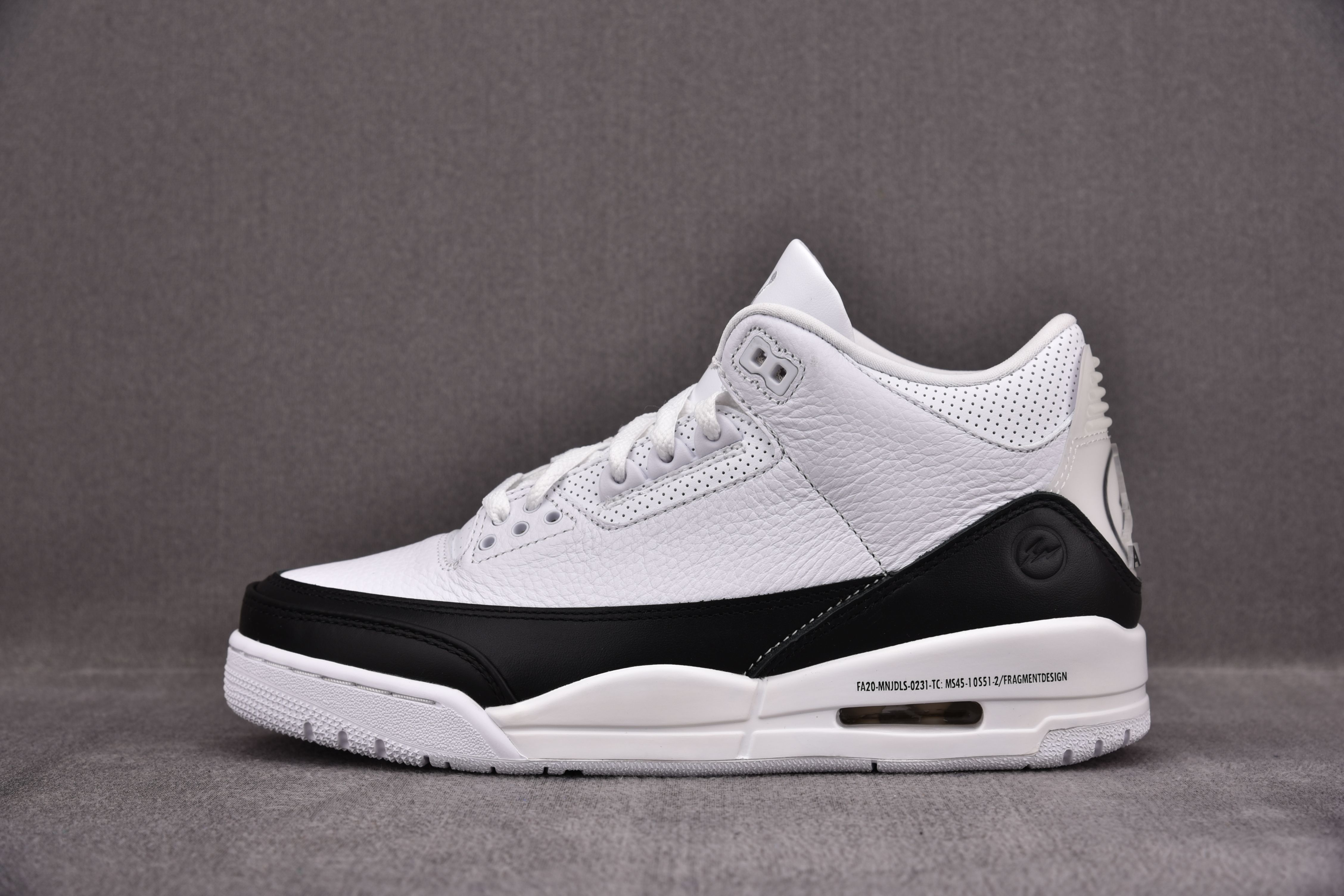 Jordan 3 Fragment