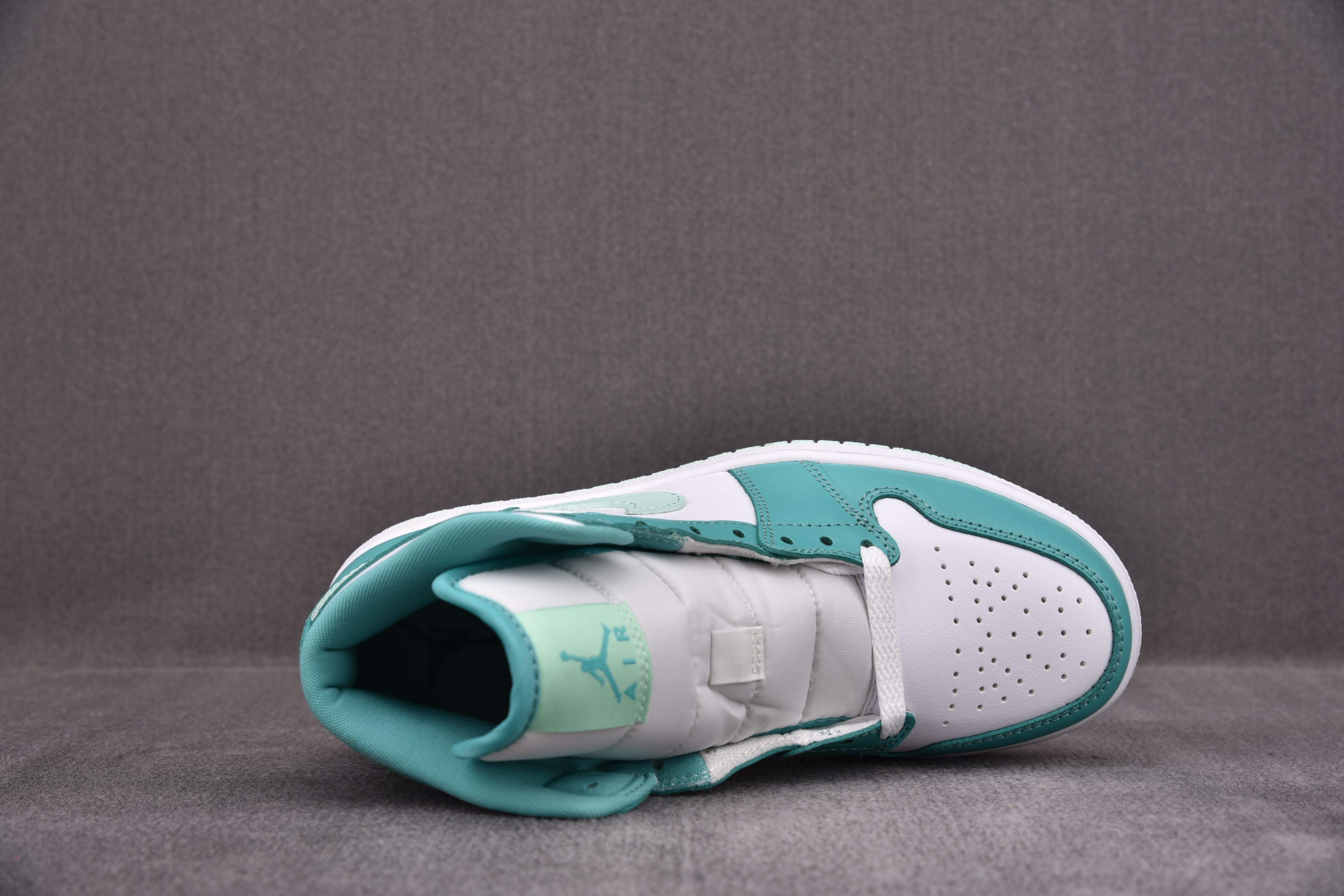 Jordan 1 Mid Washed Teal (Women Size!!)