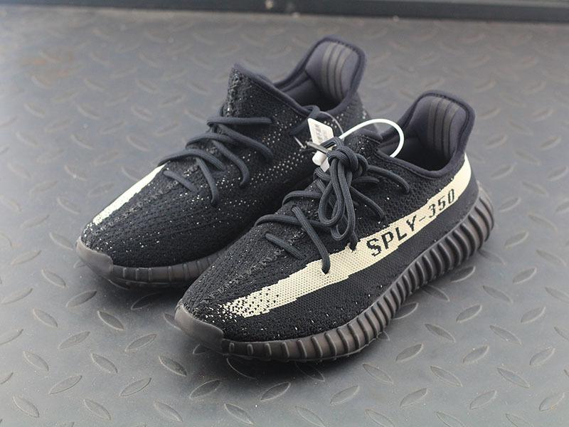 adidas Yeezy Boost 350 V2 Core Black White / Oreo (2016/2022)