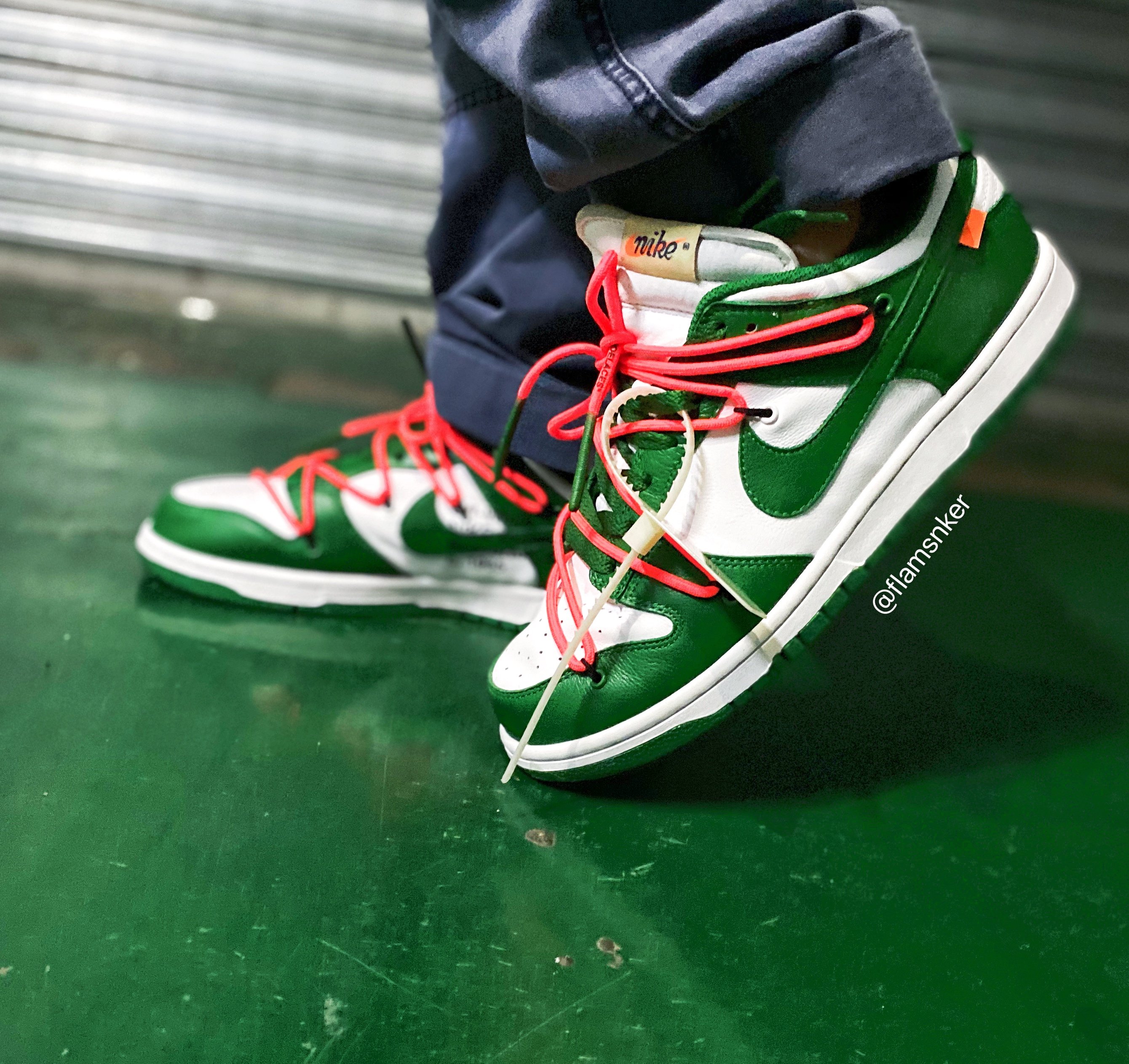 Nike Dunk Low   Pine Green