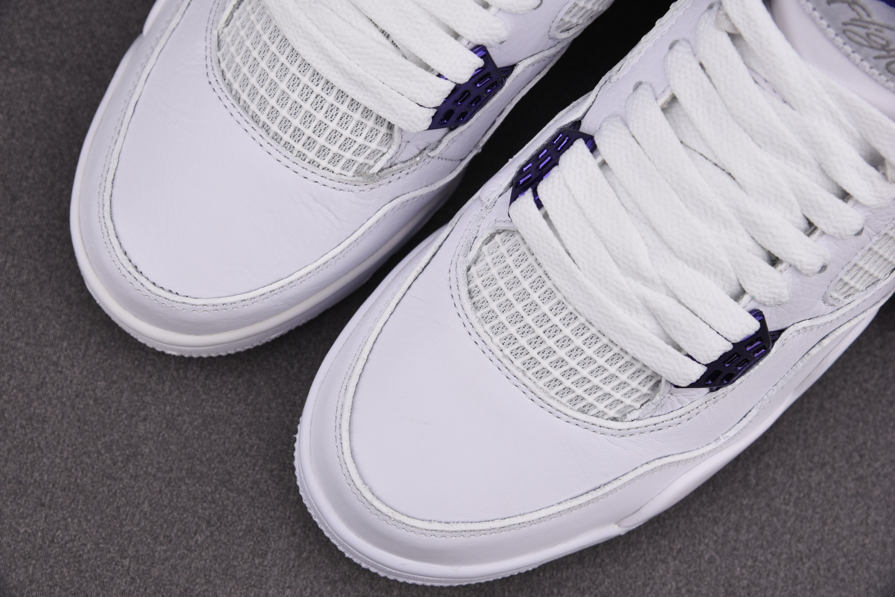 Jordan 4 Retro Metallic Purple