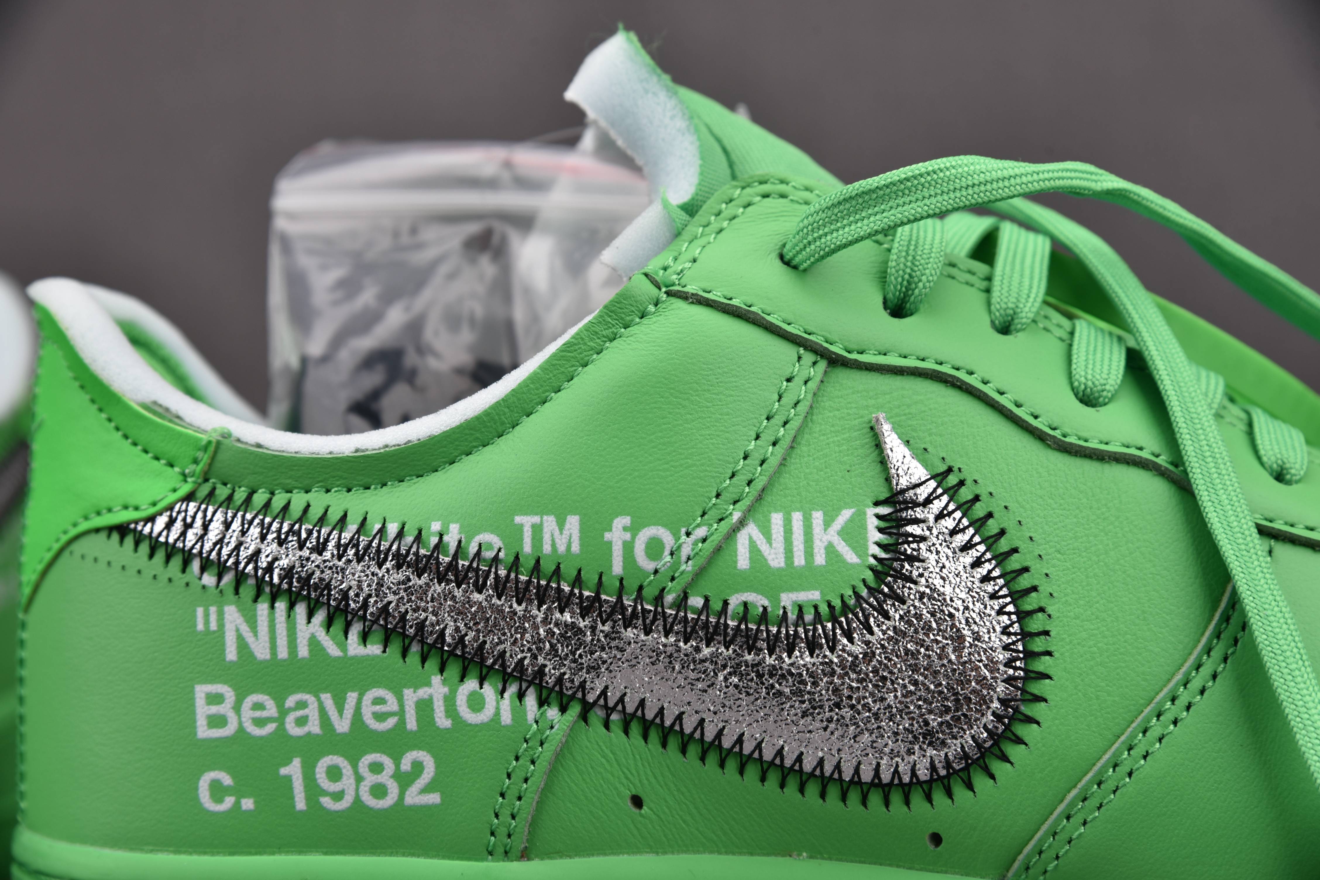 Nike Air Force 1 Low   Light Green Spark