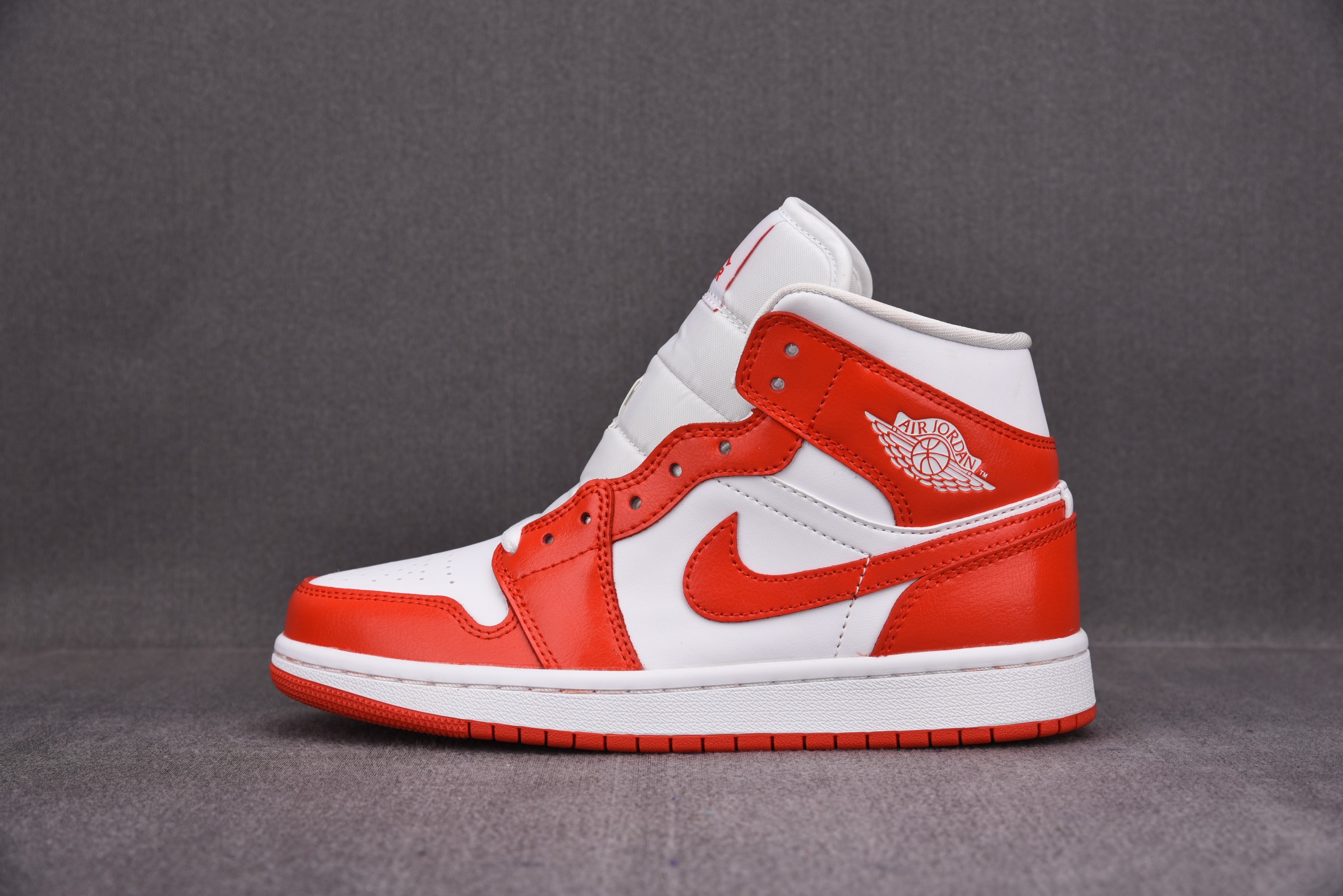 Jordan 1 Mid Syracuse (Women Size!!)