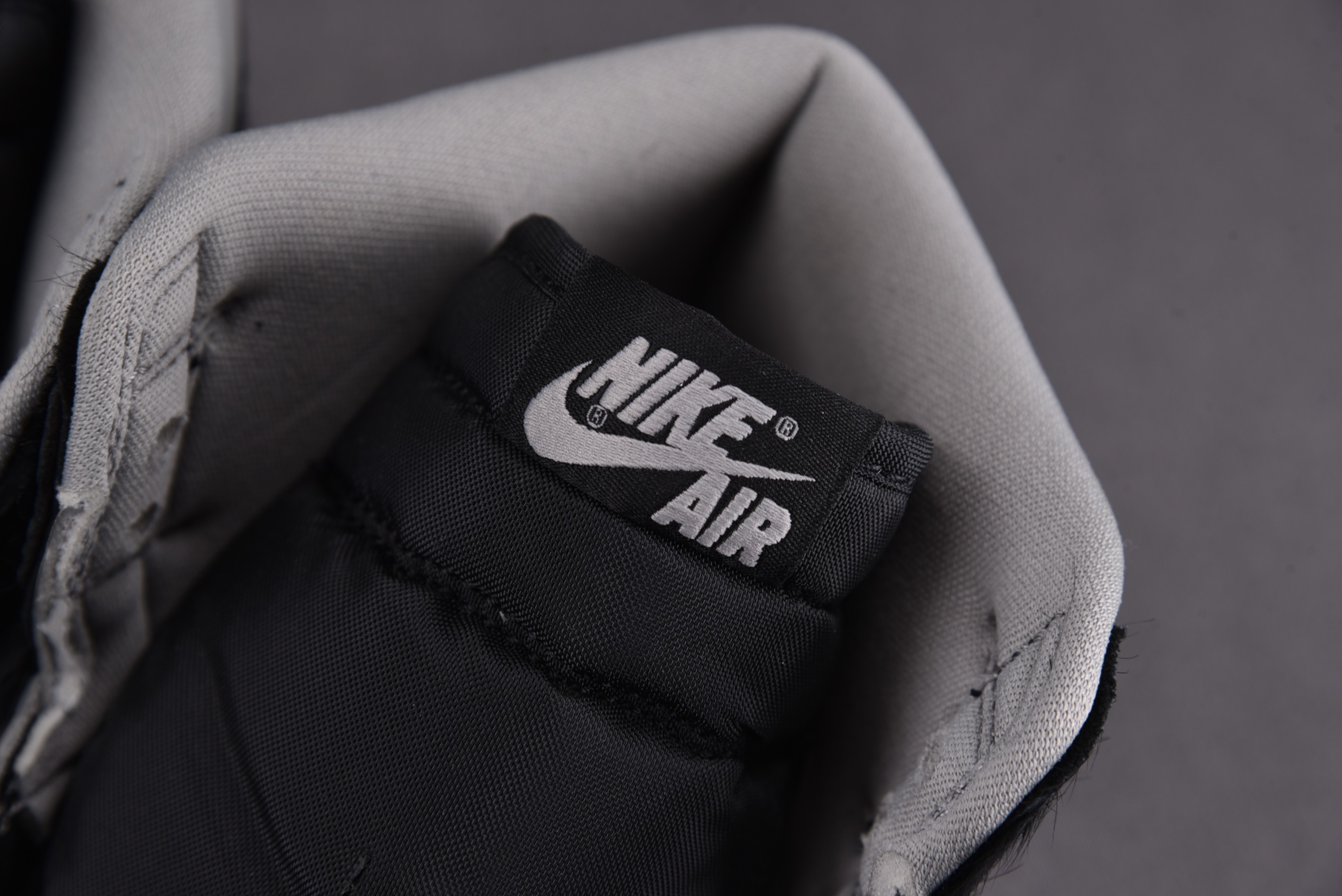 Jordan 1 Retro High OG Twist 2.0 (Women Size!!)