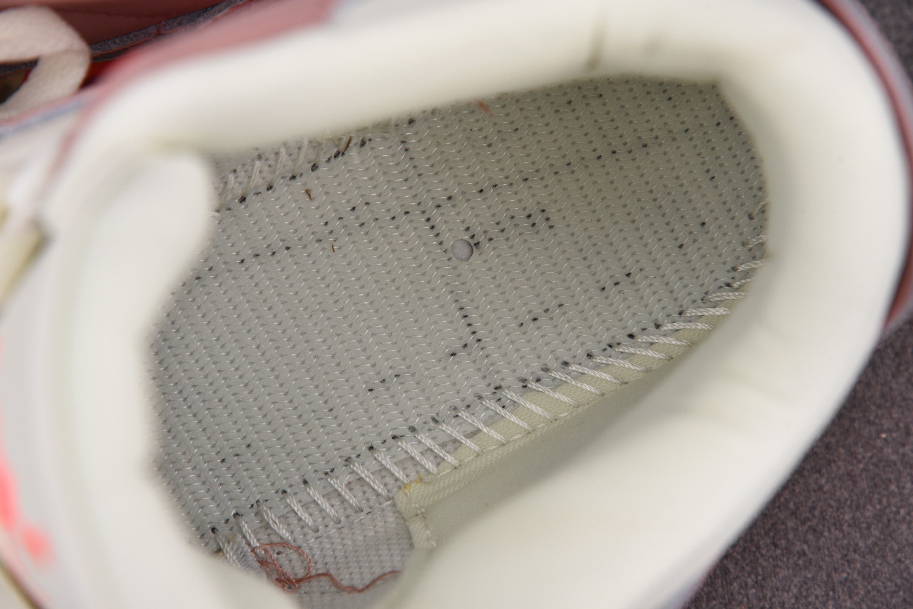 Jordan 3 Retro Rust Pink(Women Size!!)