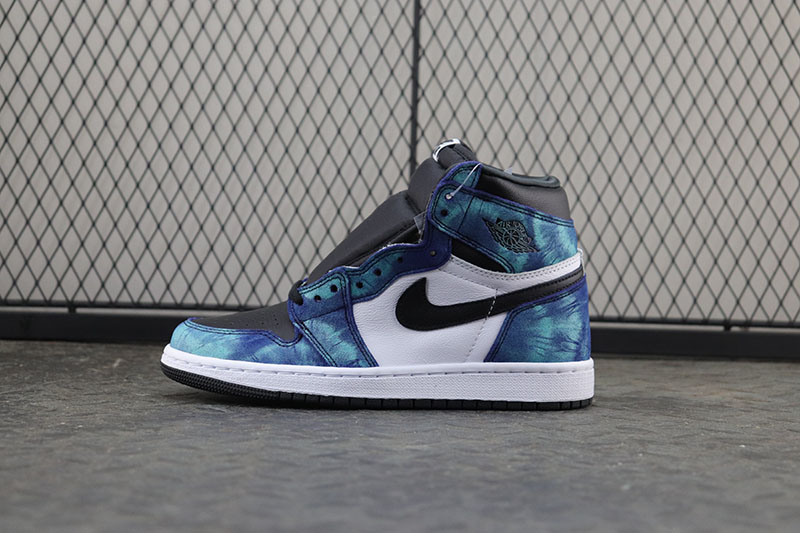Jordan 1 Retro High Tie Dye (WOMEN SIZE!!)