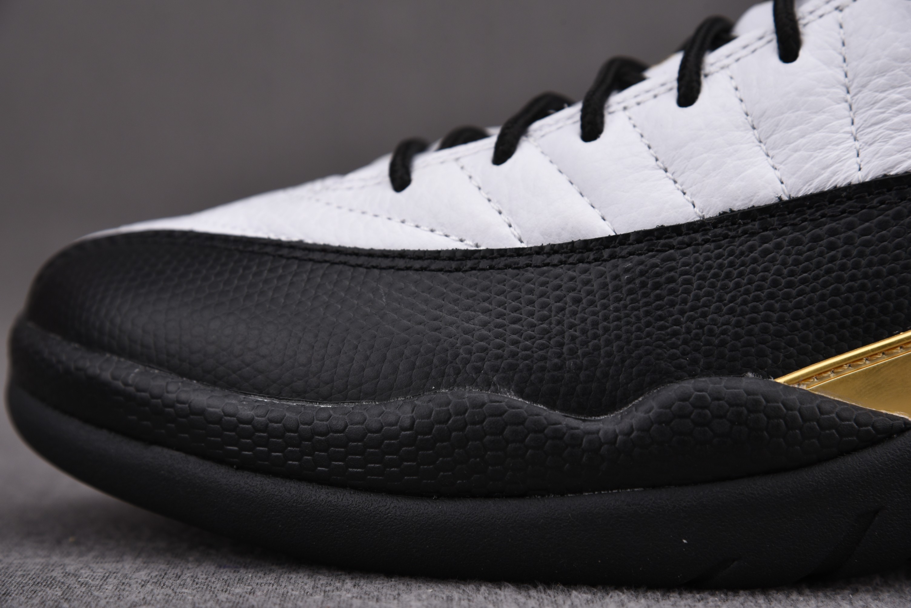 Jordan 12 Retro Royalty Taxi