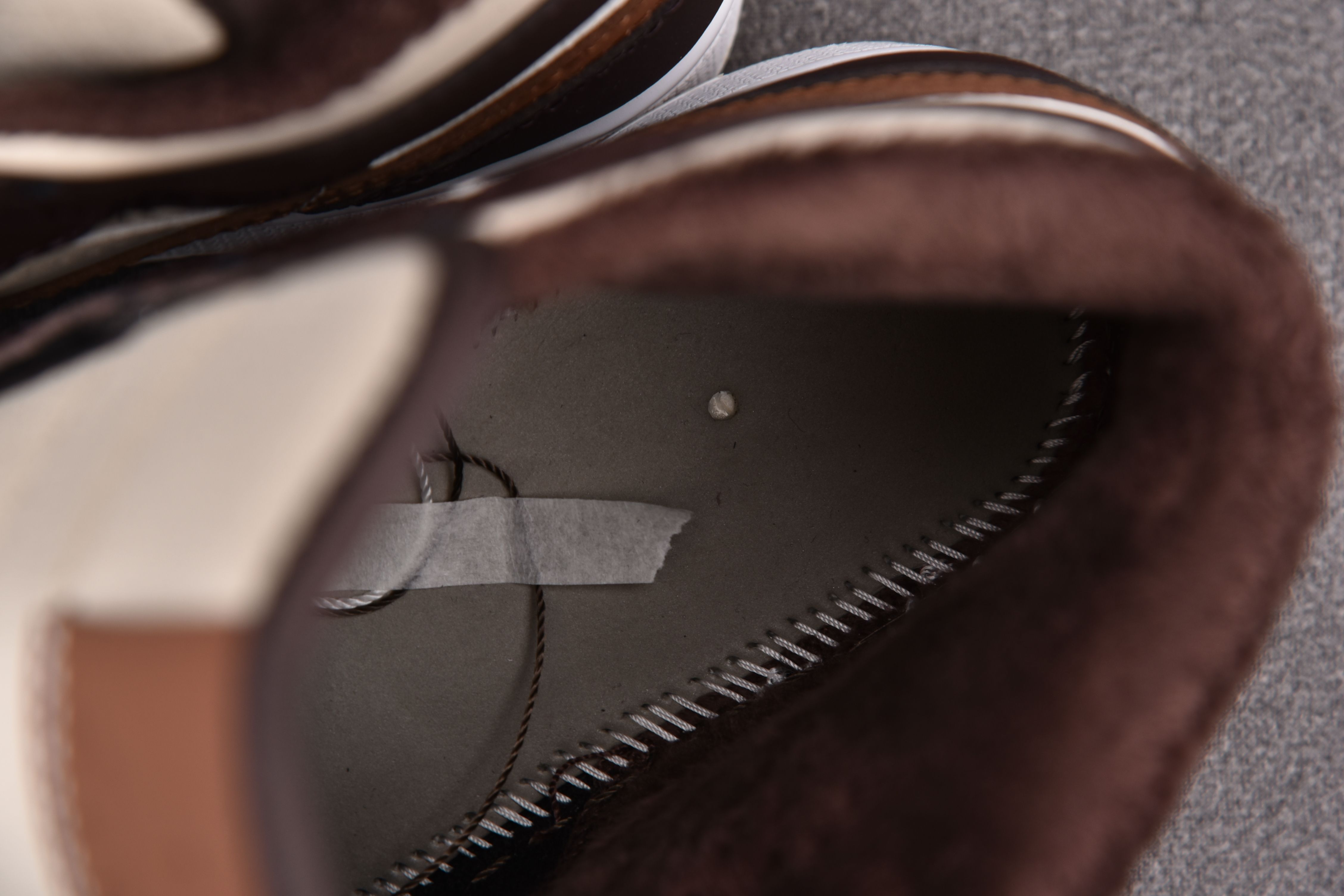 Jordan 1 Mid SE Brown Basalt Oatmeal (Women Size!!)