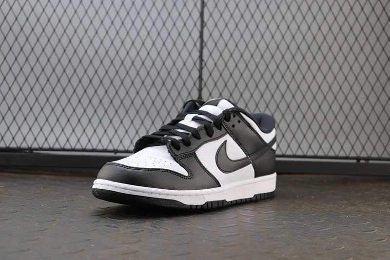Nike Dunk Low Retro White Black Panda (2021)