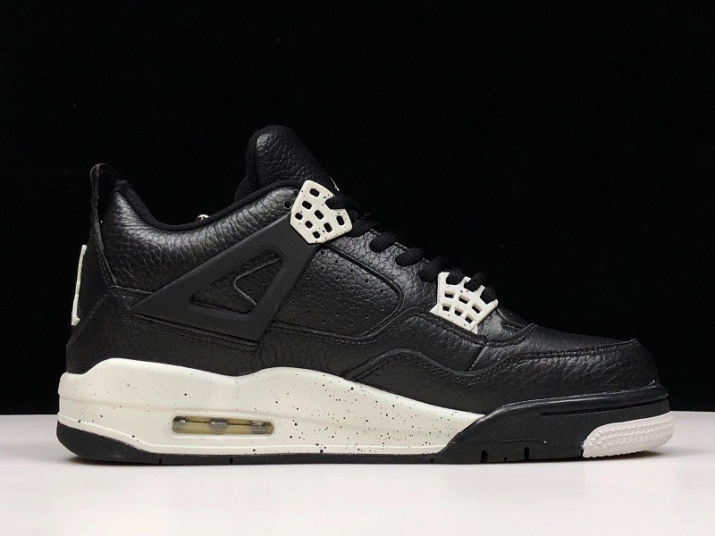 Jordan 4 Retro Oreo