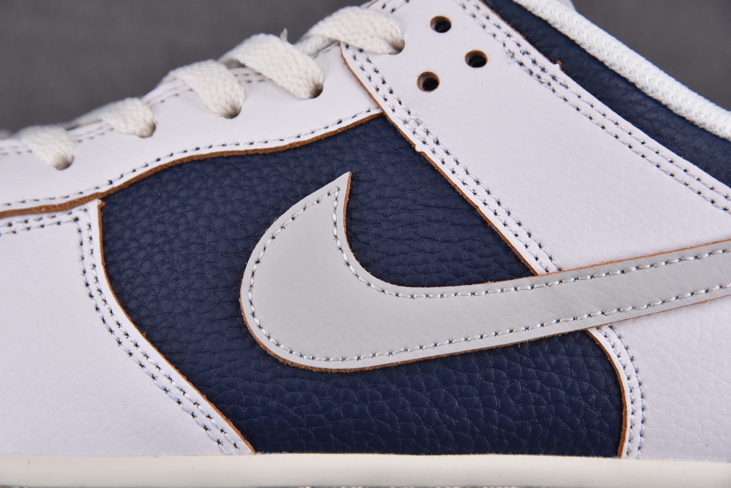 Nike SB Dunk Low HUF New York City
