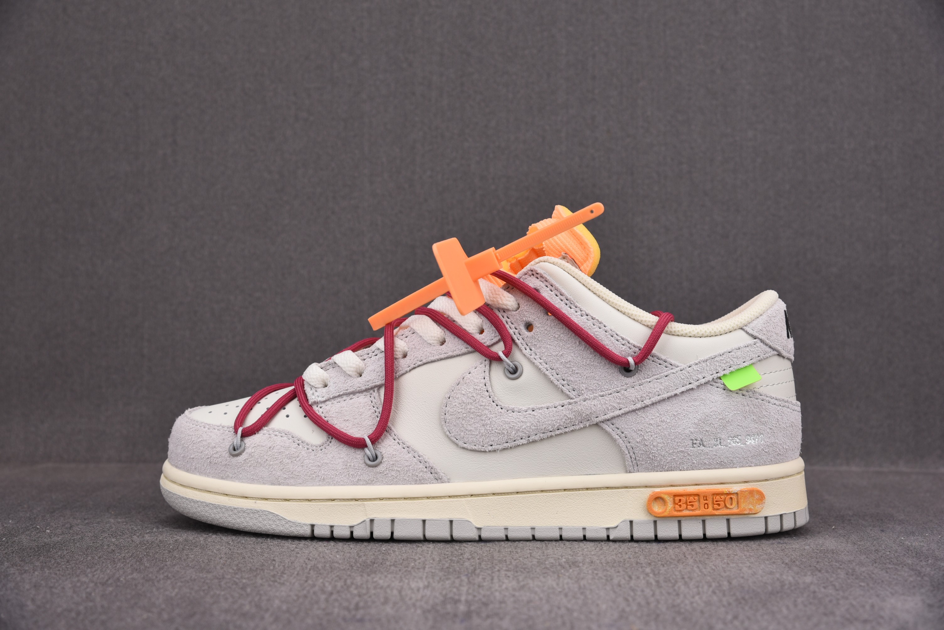 Nike Dunk Low   Lot 35