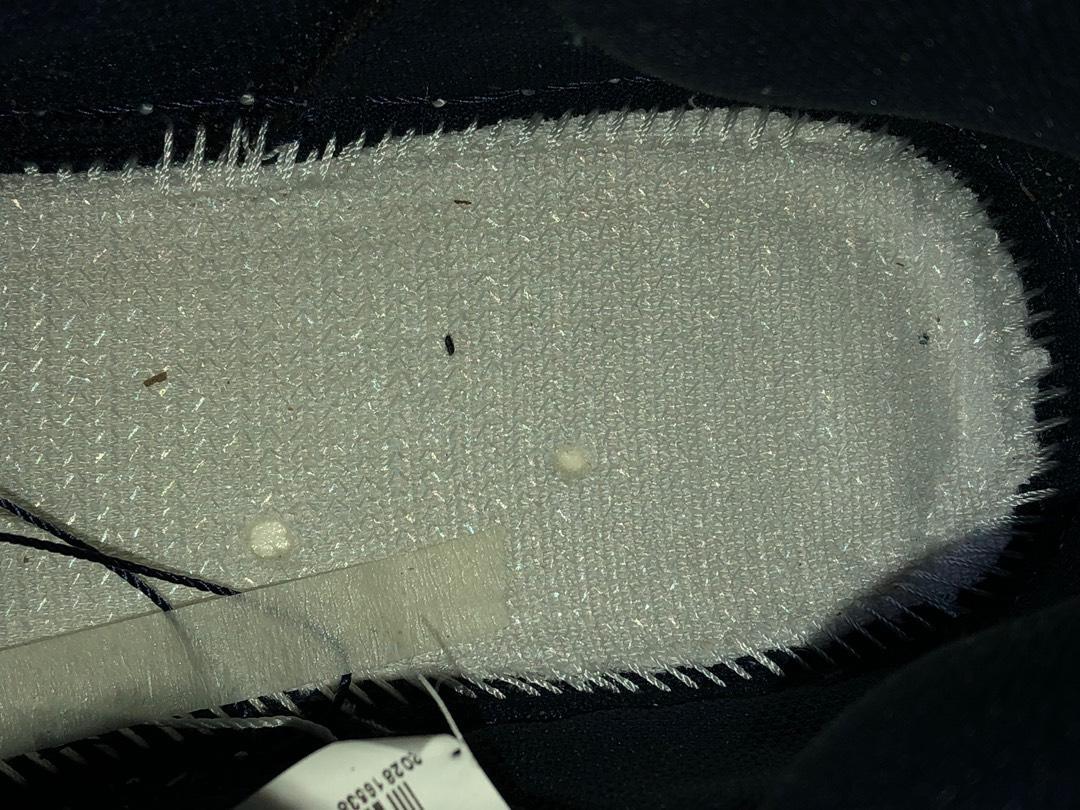 Jordan 1 Retro High UNC Patent (WOMEN SIZE!!)