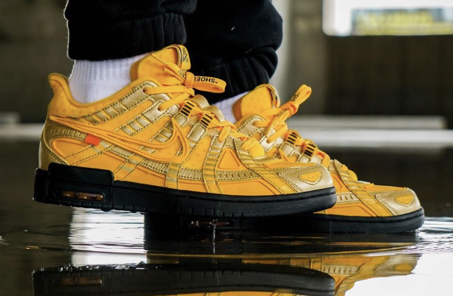 Nike Air Rubber Dunk   University Gold