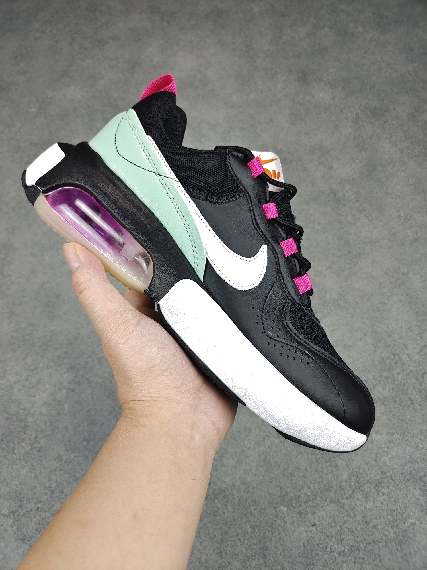 Nike Air Max Verona CI9842-001 Dames Schoenen
