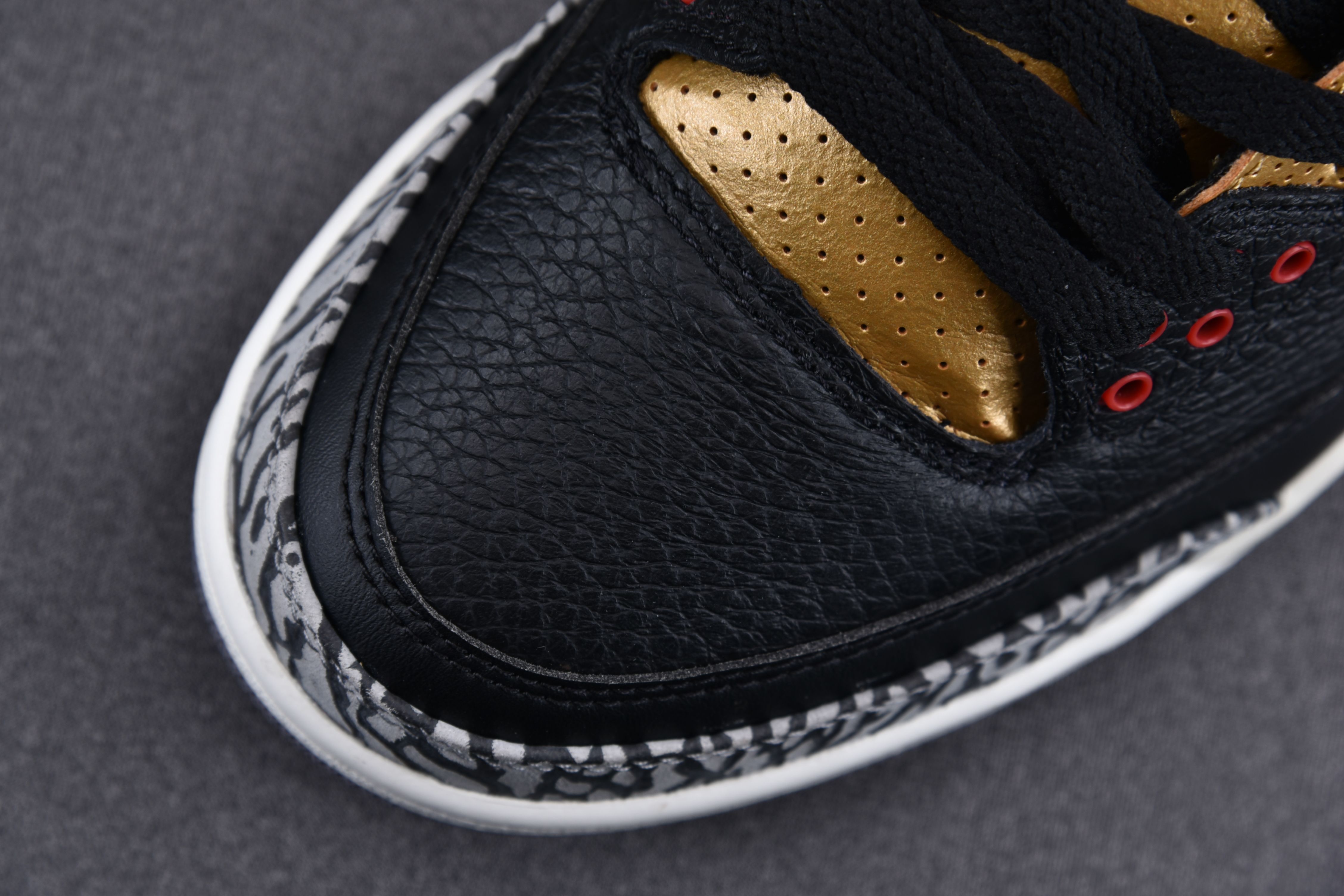 Jordan 3 Retro Black Cement Gold (Women Size!!)