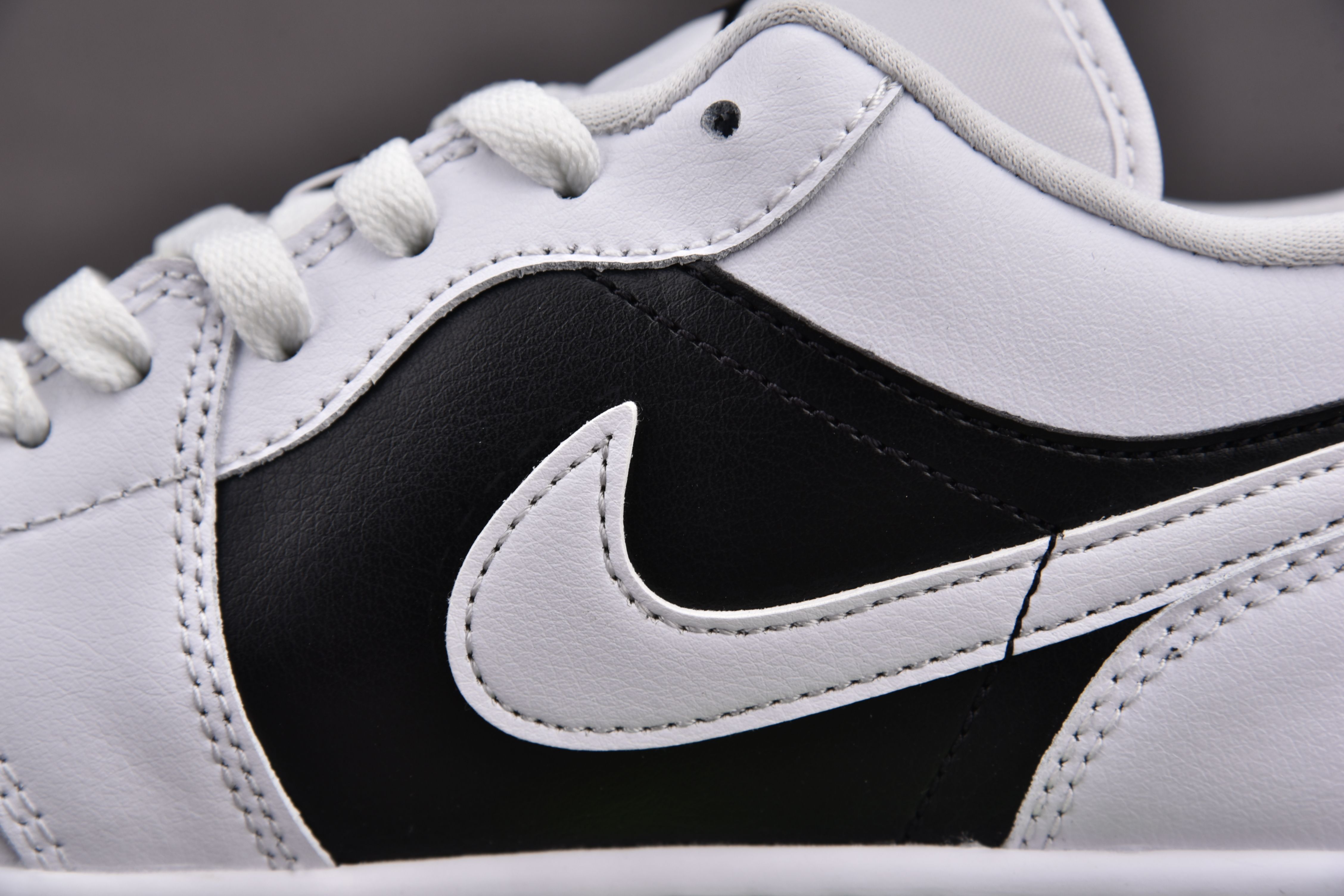 Jordan 1 Low Panda (Women Size!!)