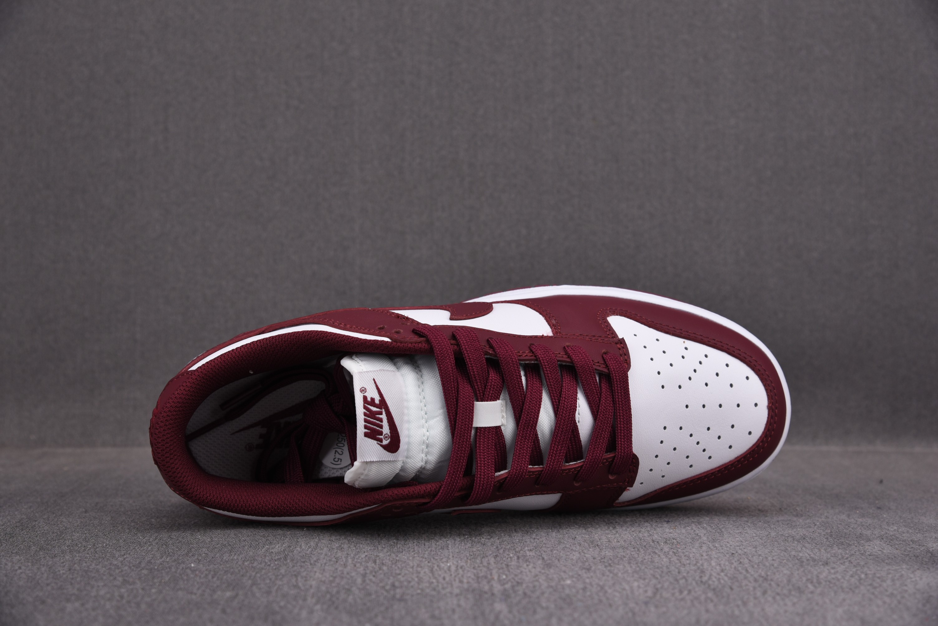 Nike Dunk Low Bordeaux (Women Size!!)