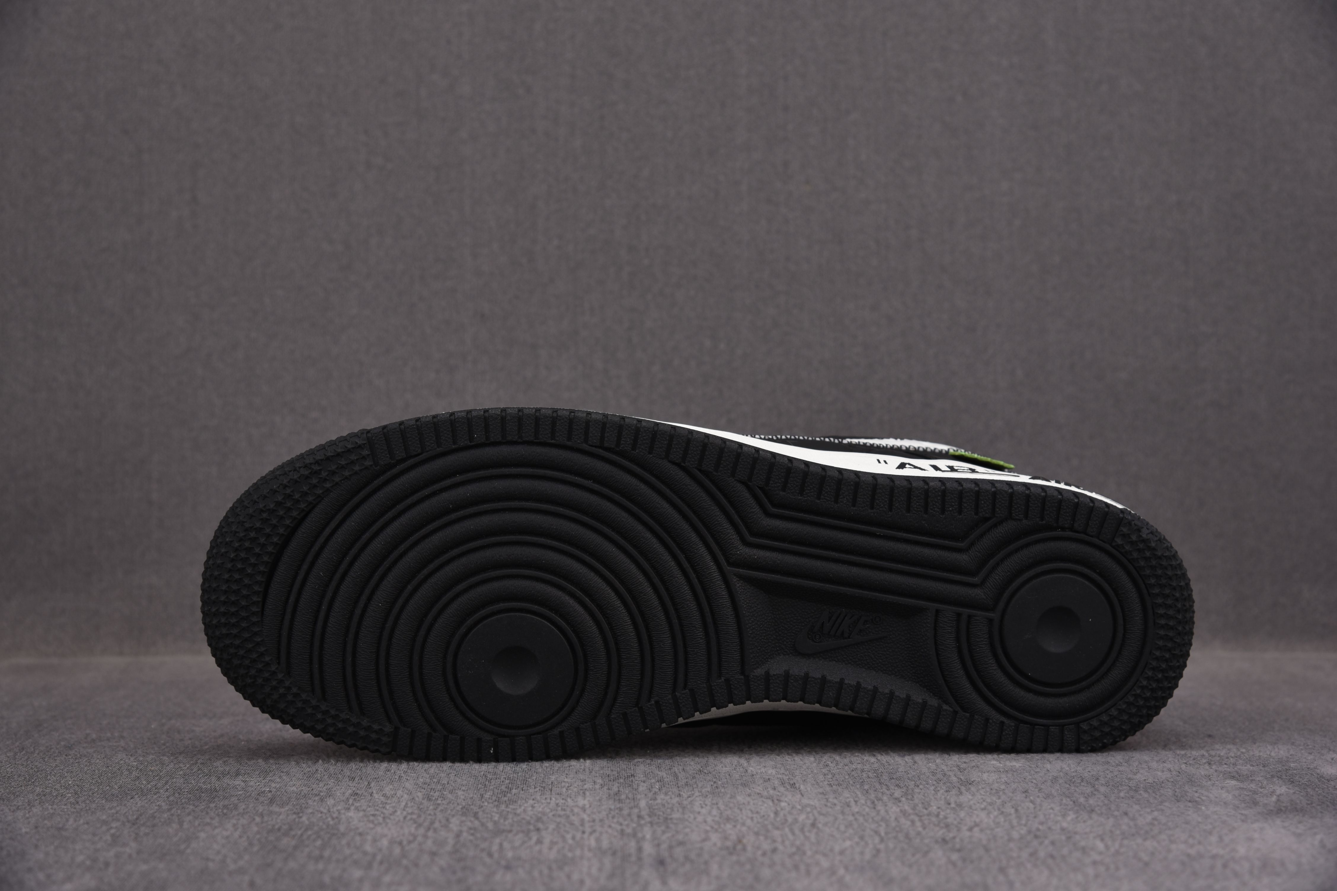 Nike Air Force 1 Low Louis Vuitton Dark White (Be careful about the size!!)