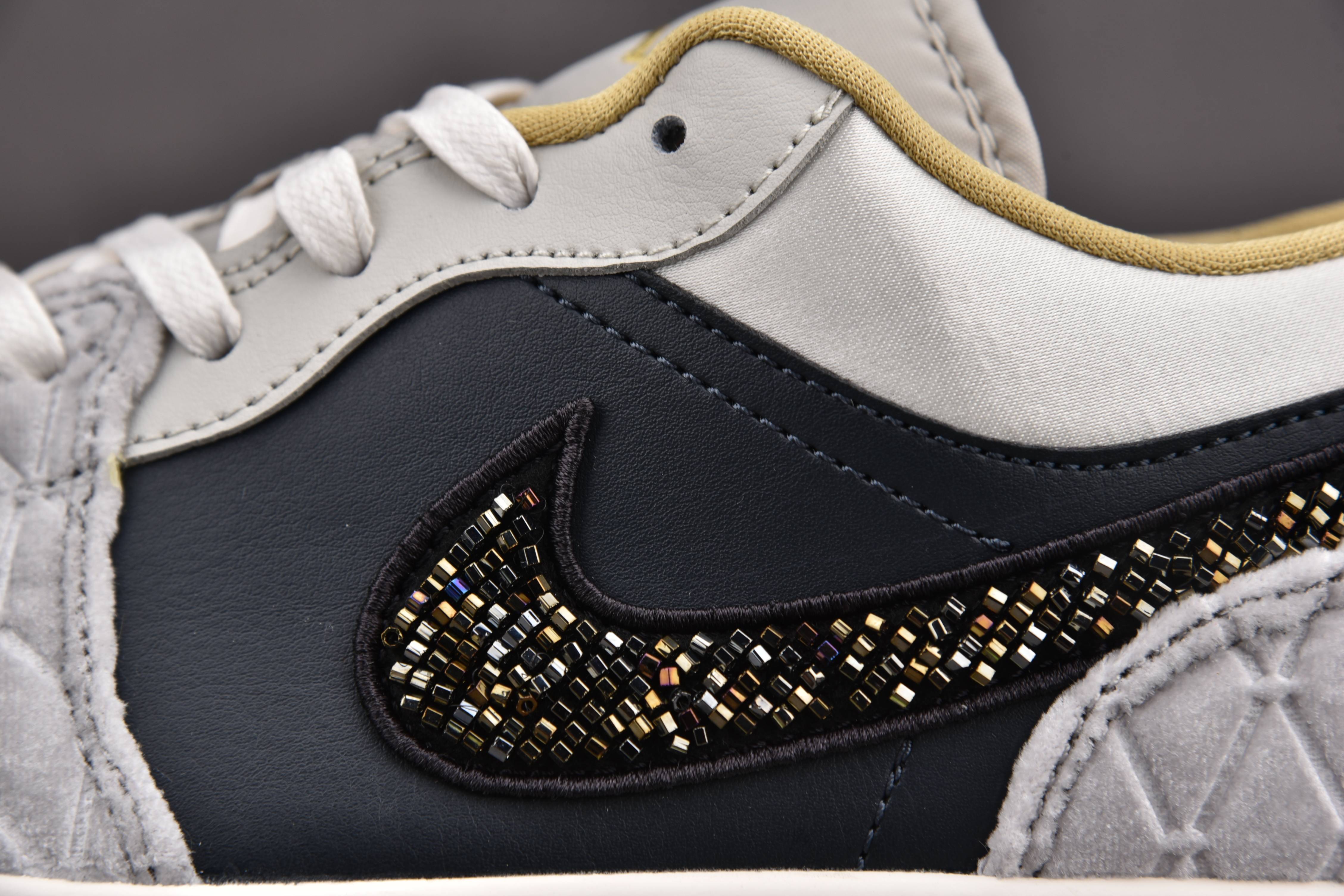 Jordan 1 Low Beaded Swoosh