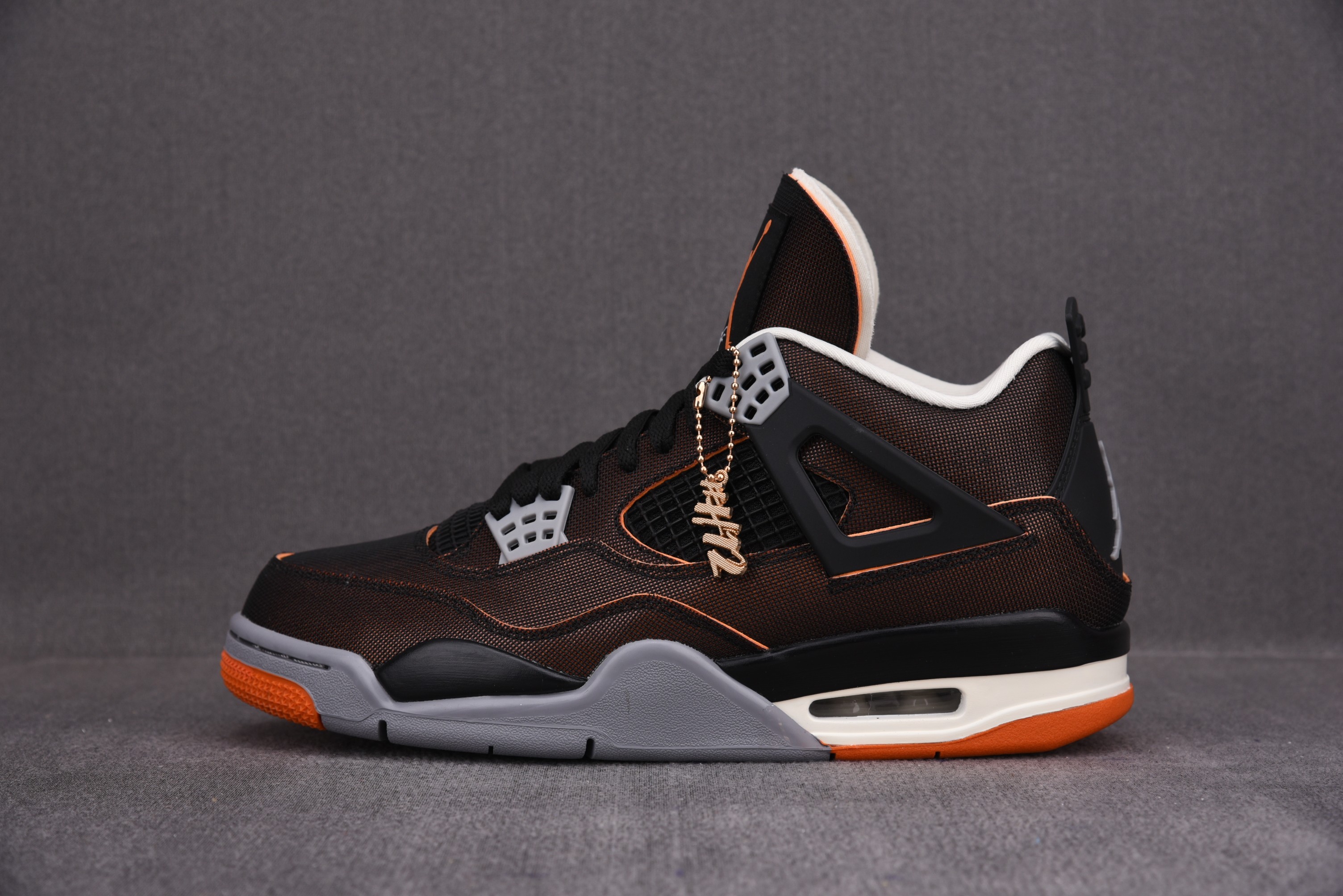 Jordan 4 Retro Starfish (Women Size!!)