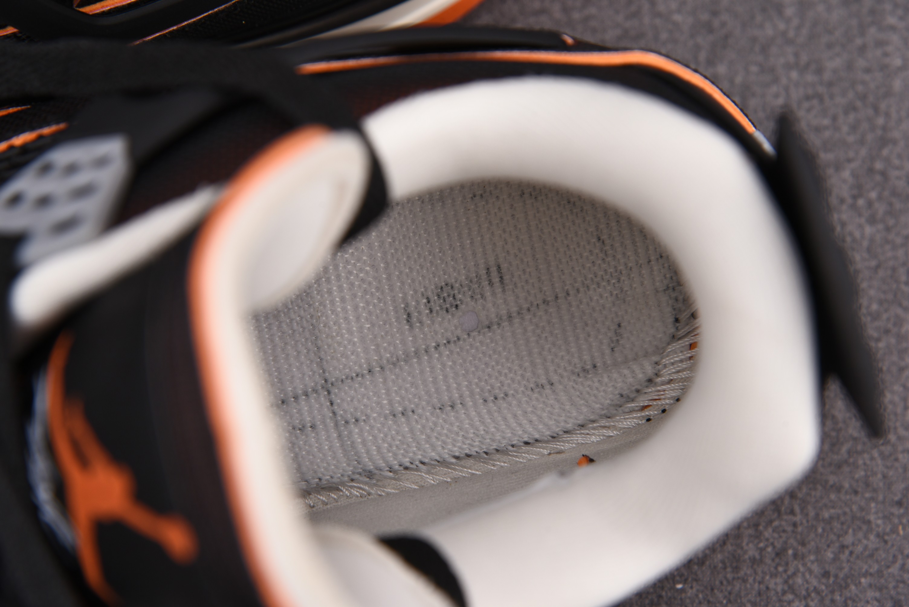 Jordan 4 Retro Starfish (Women Size!!)