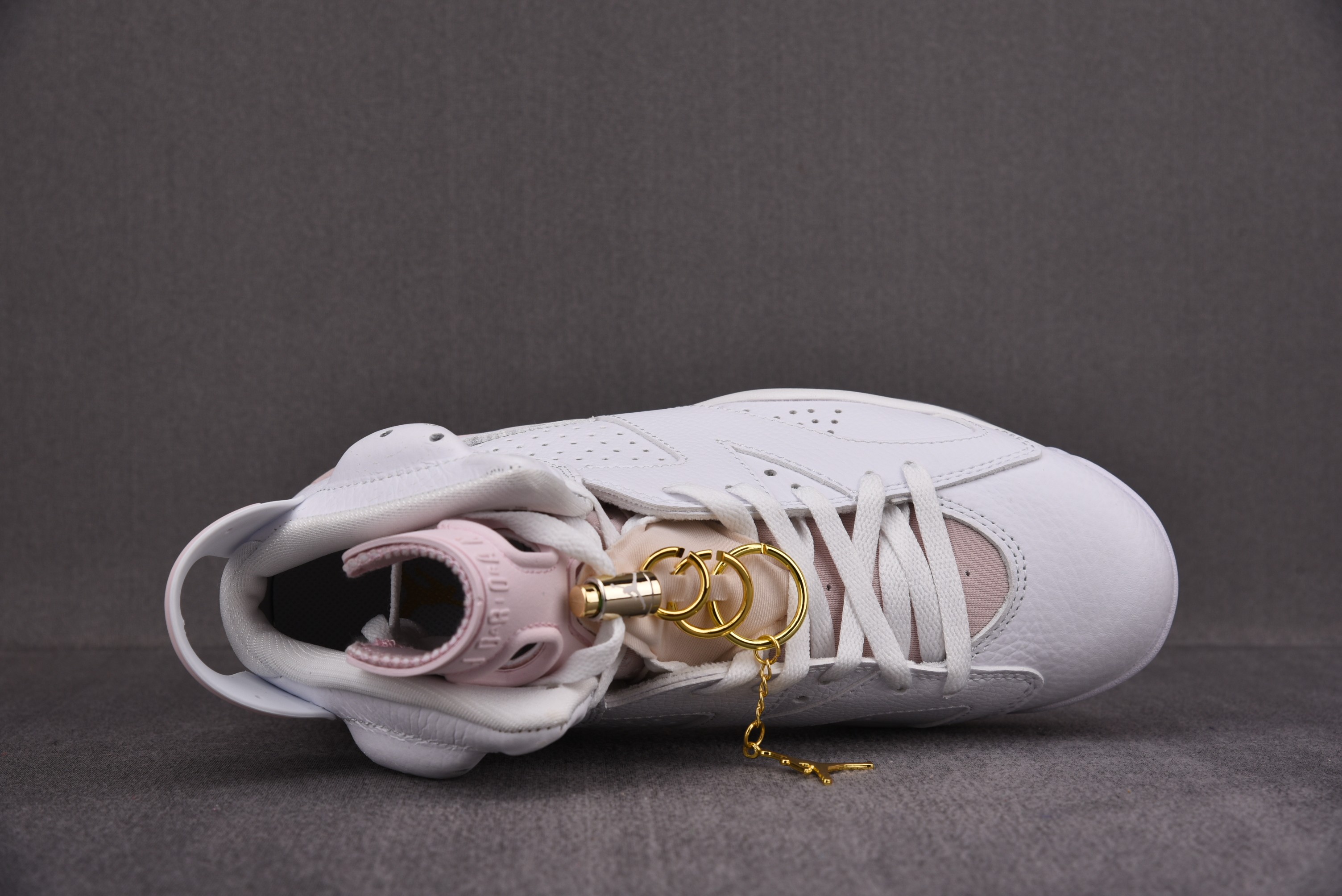 Jordan 6 Retro Gold Hoops (Women Size!!)