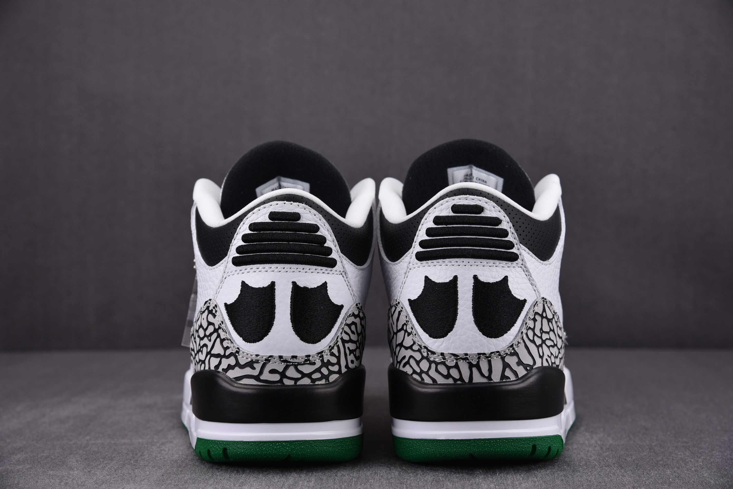 Jordan 3 Retro Oregon Ducks Pit Crew White