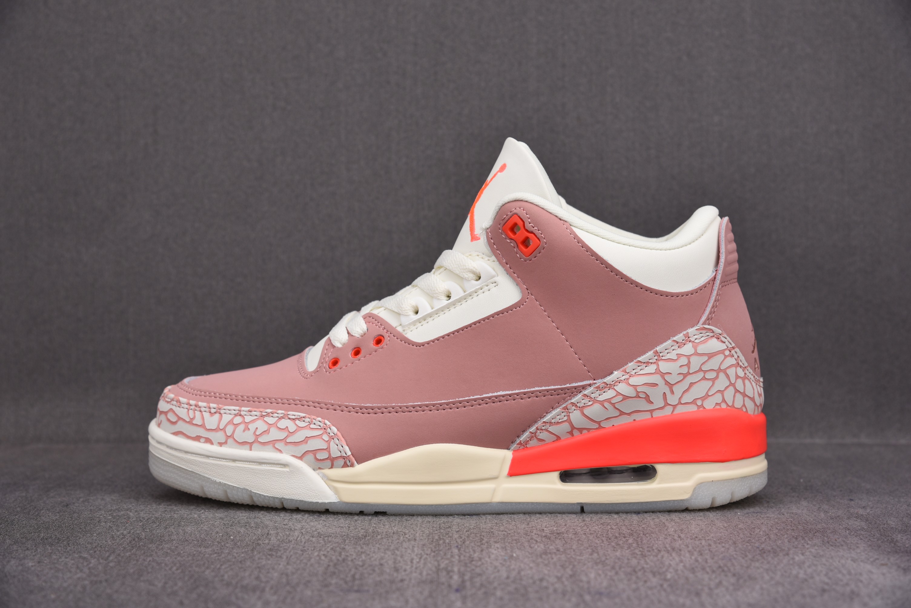 Jordan 3 Retro Rust Pink(Women Size!!)
