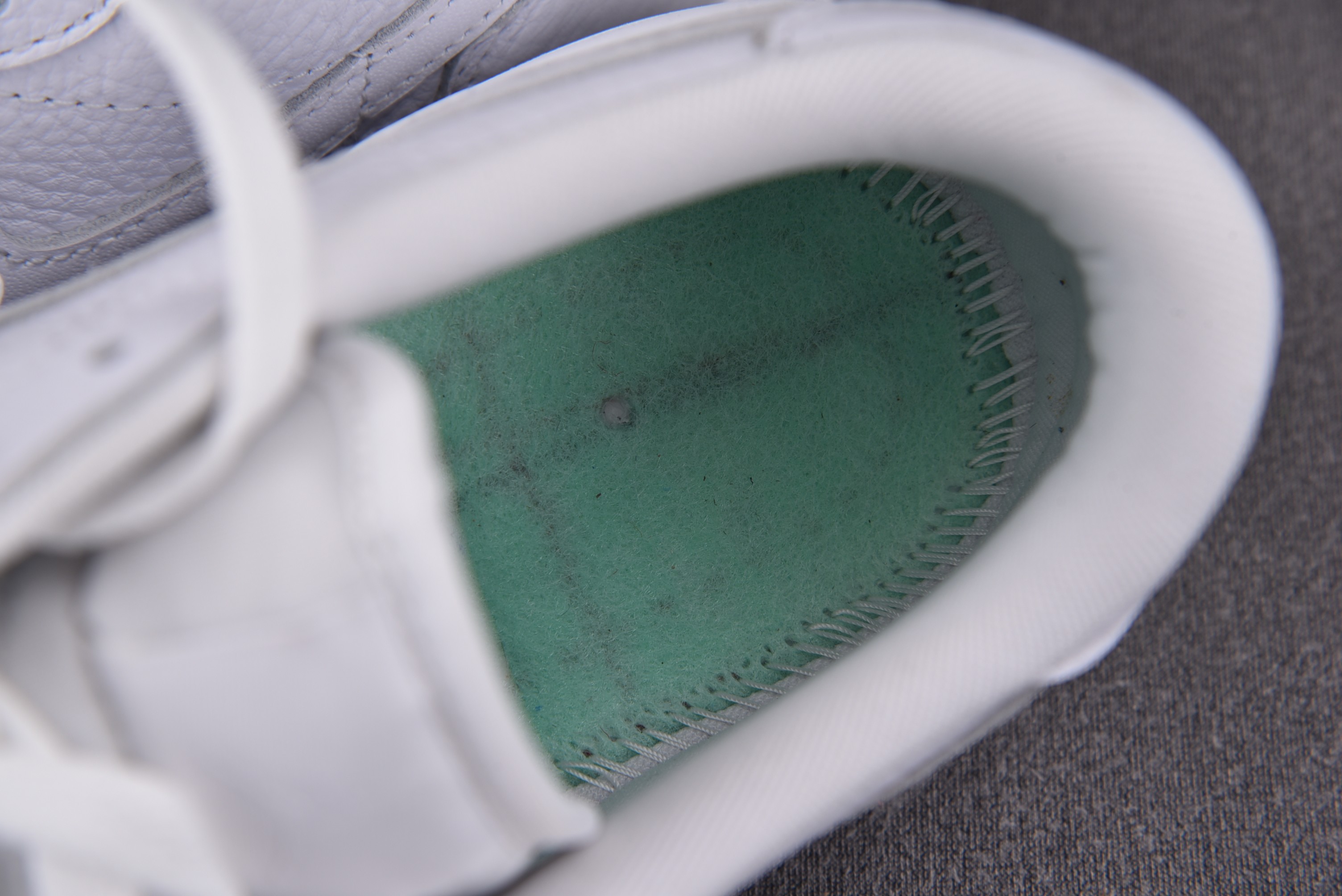 Jordan 1 Retro Low Golf Triple White