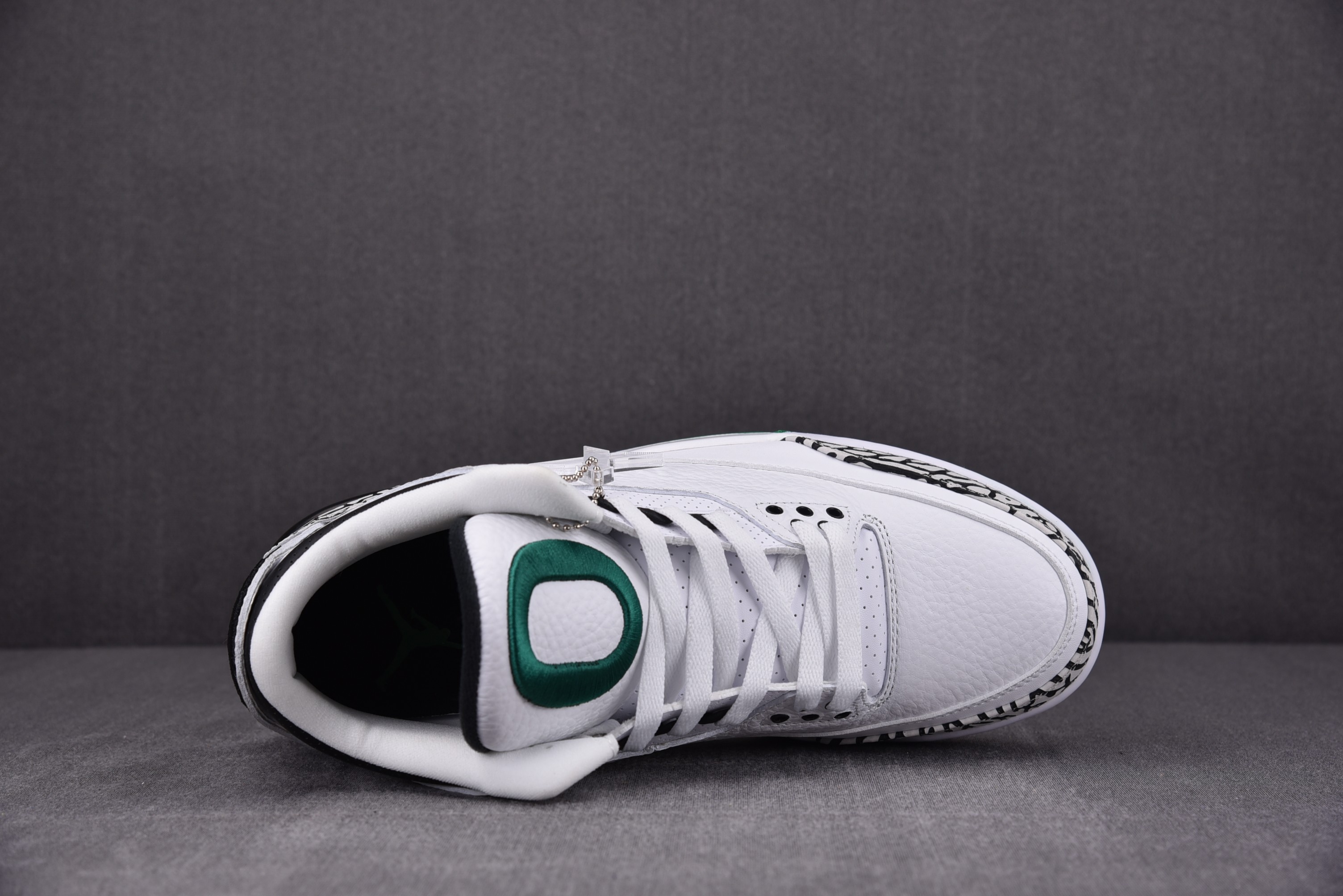 Jordan 3 Retro Oregon Ducks Pit Crew White
