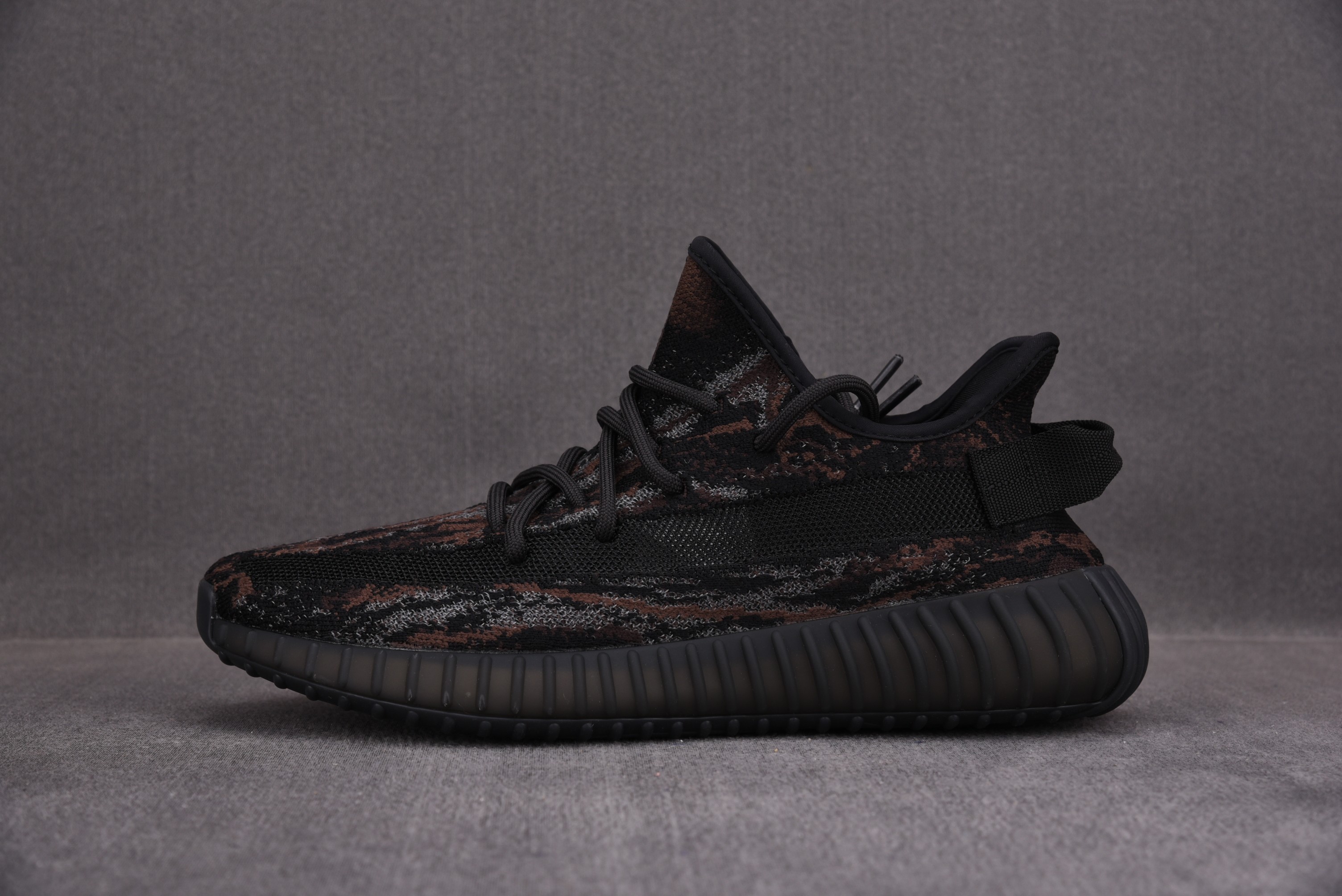 adidas Yeezy Boost 350 V2 MX Rock