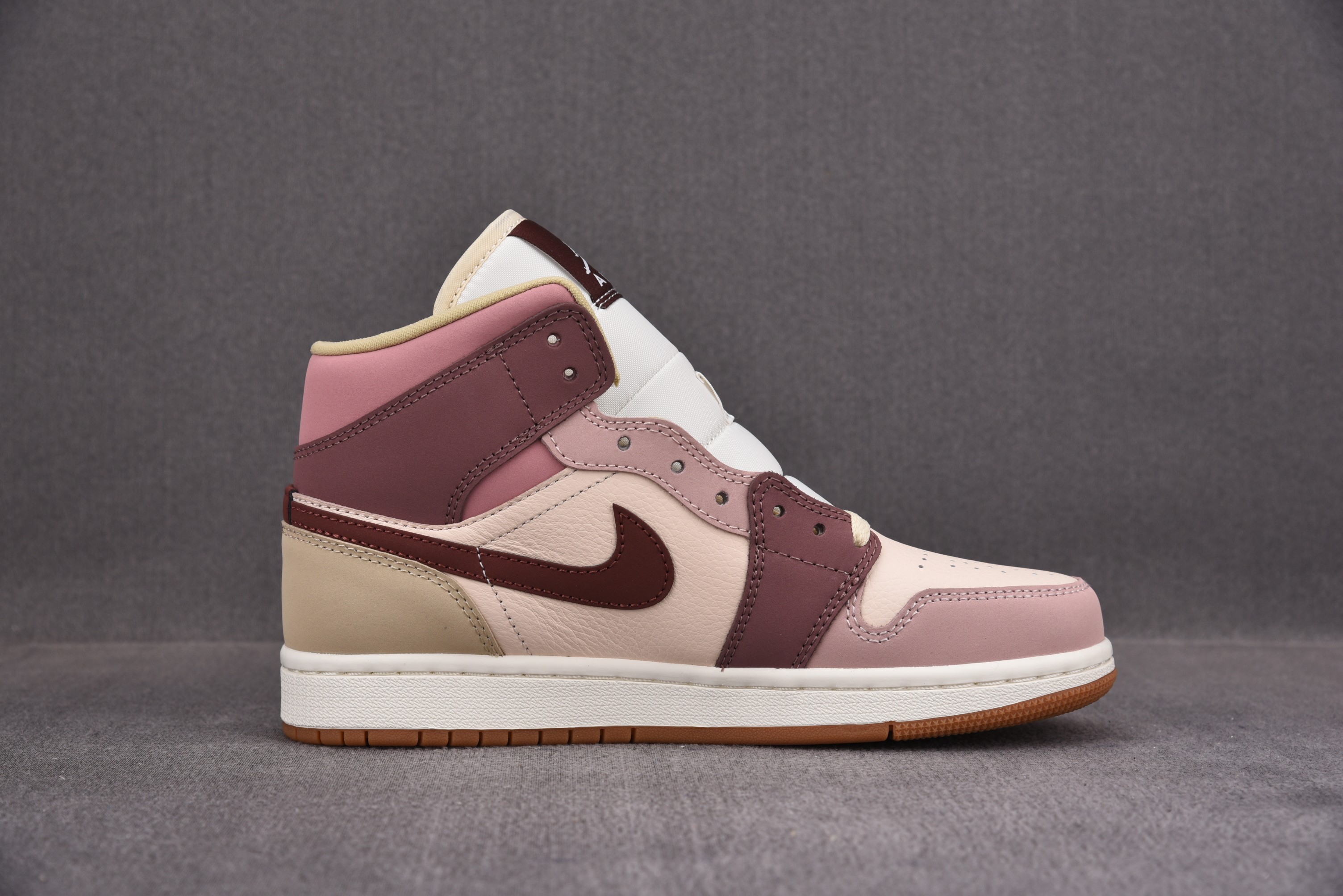 Jordan 1 Mid SE Dark Pony Smoky Mauve (Women Size!!)