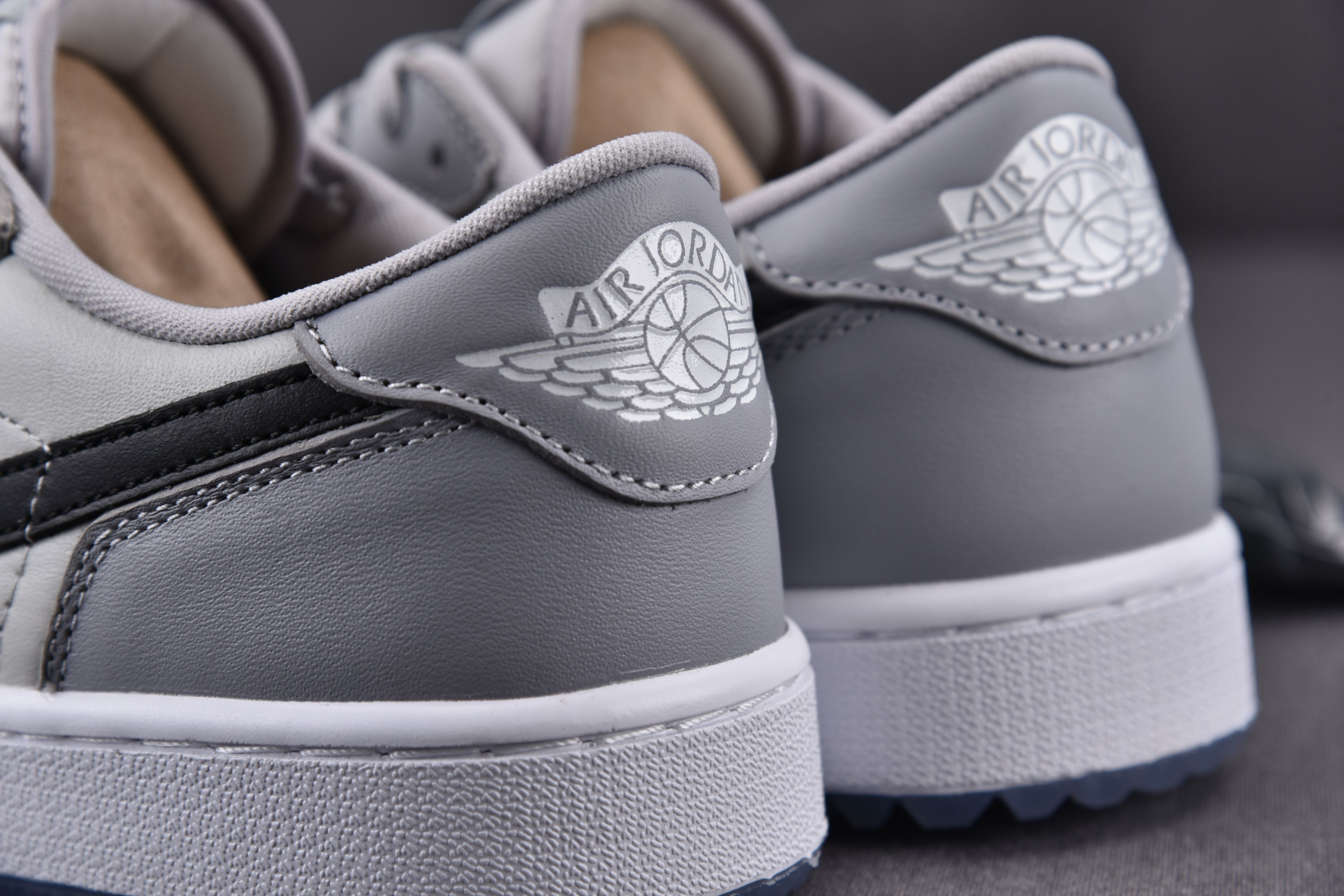 Jordan 1 Retro Low Golf Wolf Grey