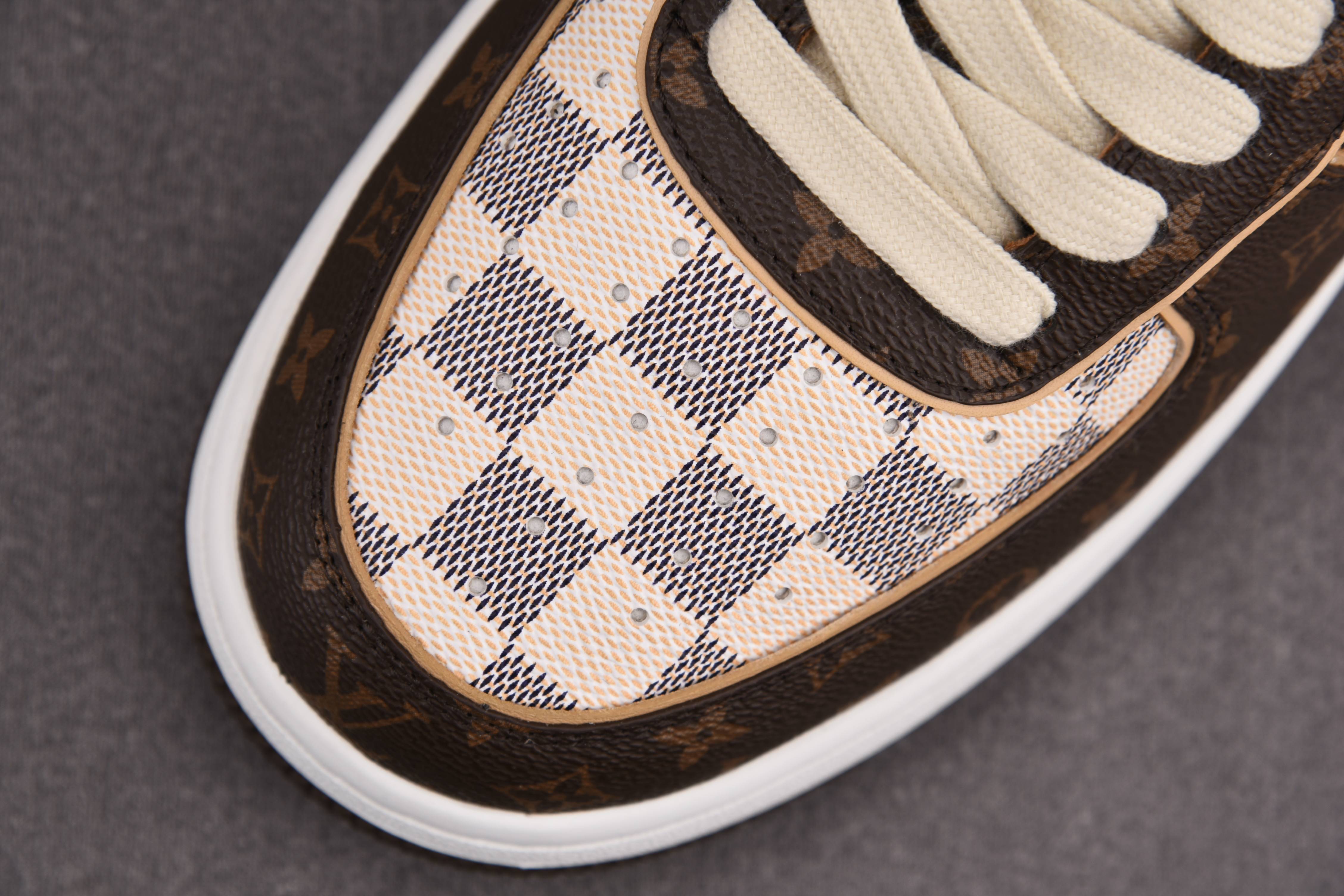Nike Air Force 1 Low Louis Vuitton   Monogram Brown Damier Azur (Be careful about the size!!)