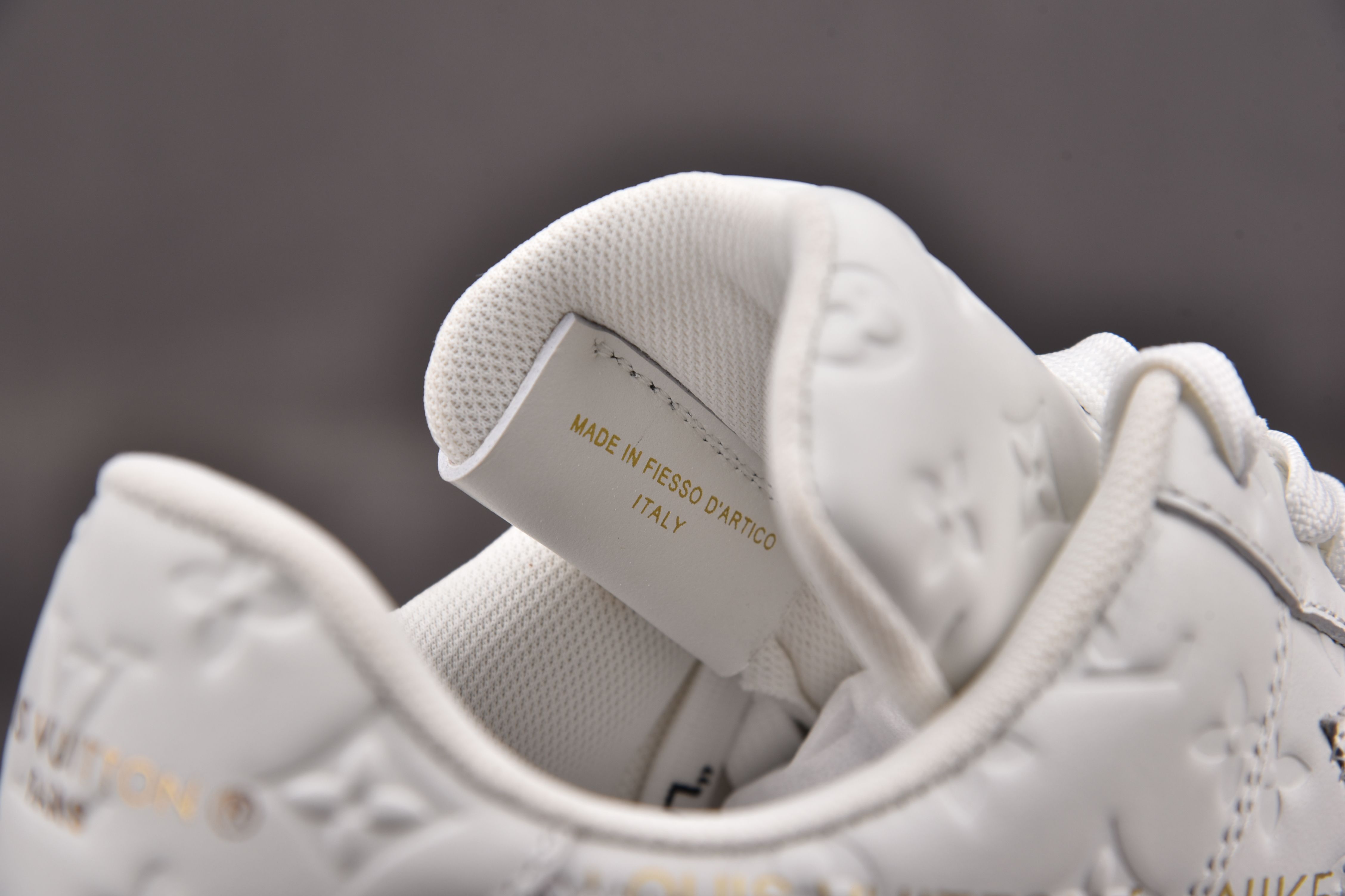 Nike Air Force 1 Low Louis Vuitton   Monogram Triple White (Be careful about the size!!)