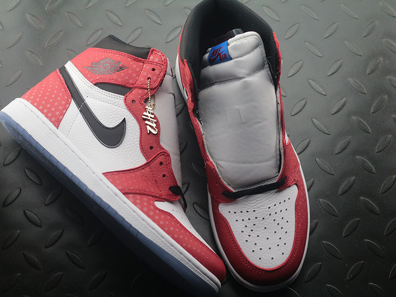 Jordan 1 Retro High Spider-Man Origin Story (Special Box)