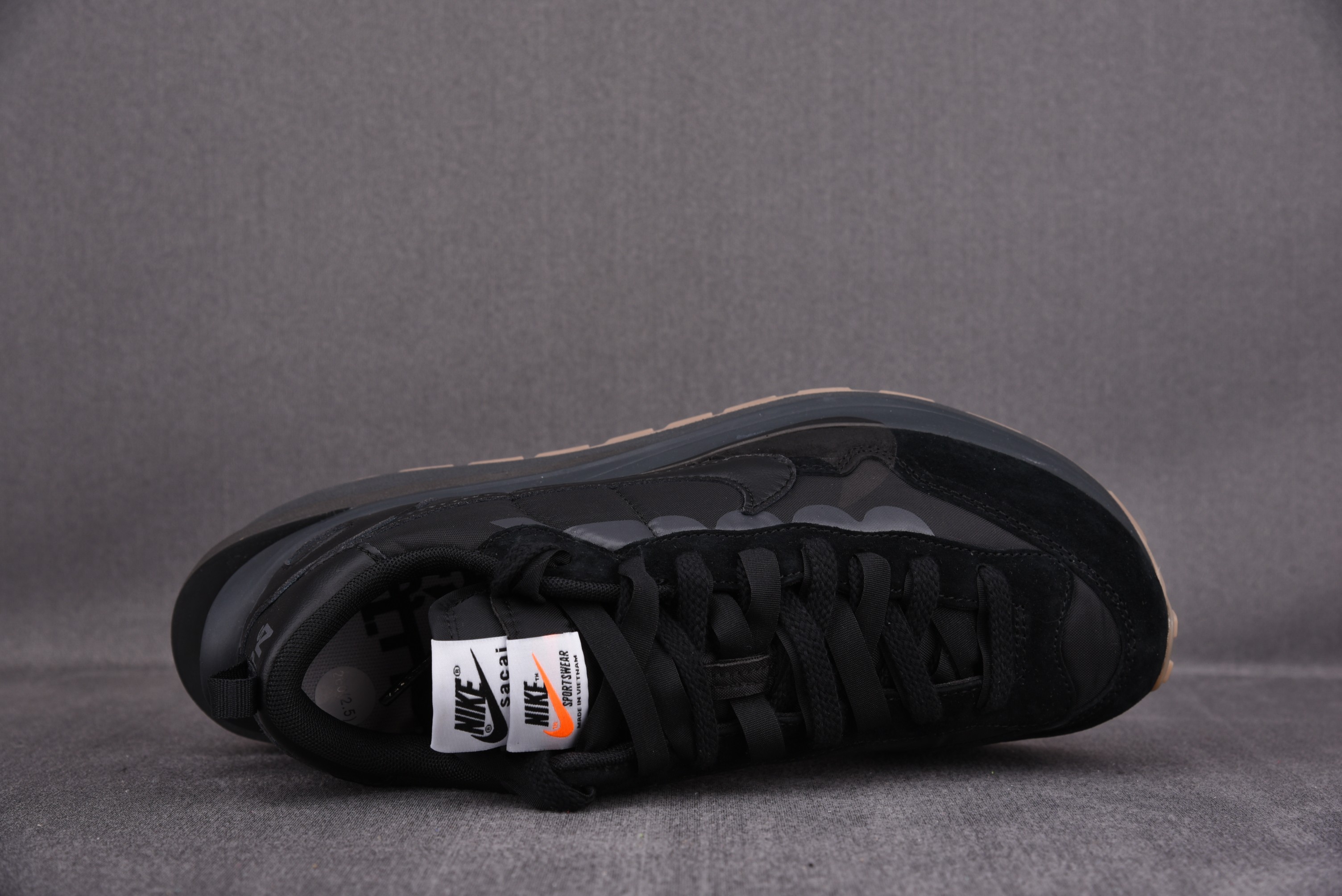 Sacai x VaporWaffle Black Gum