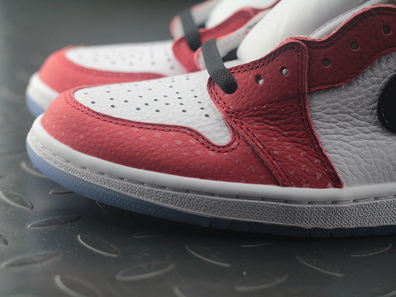 Jordan 1 Retro High Spider-Man Origin Story (Special Box)