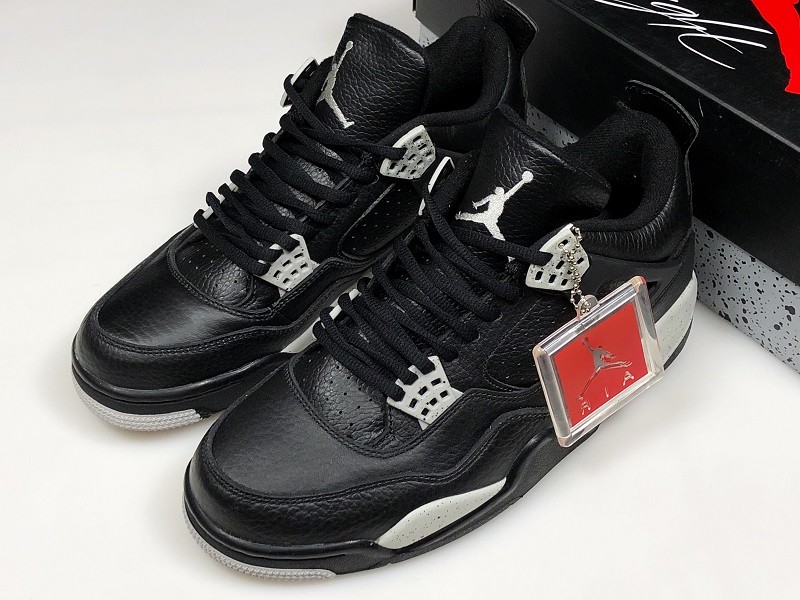 Jordan 4 Retro Oreo
