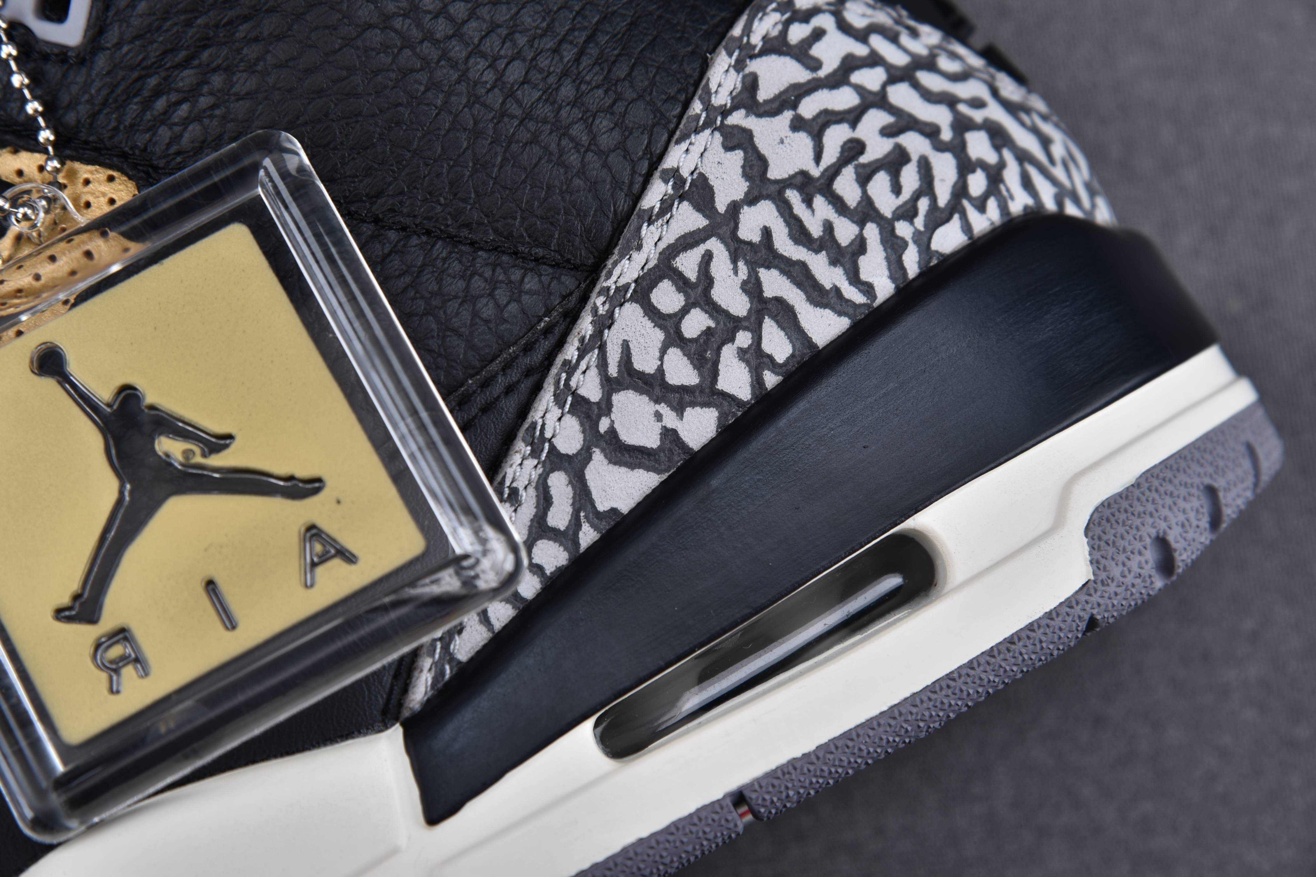 Jordan 3 Retro Black Cement Gold (Women Size!!)