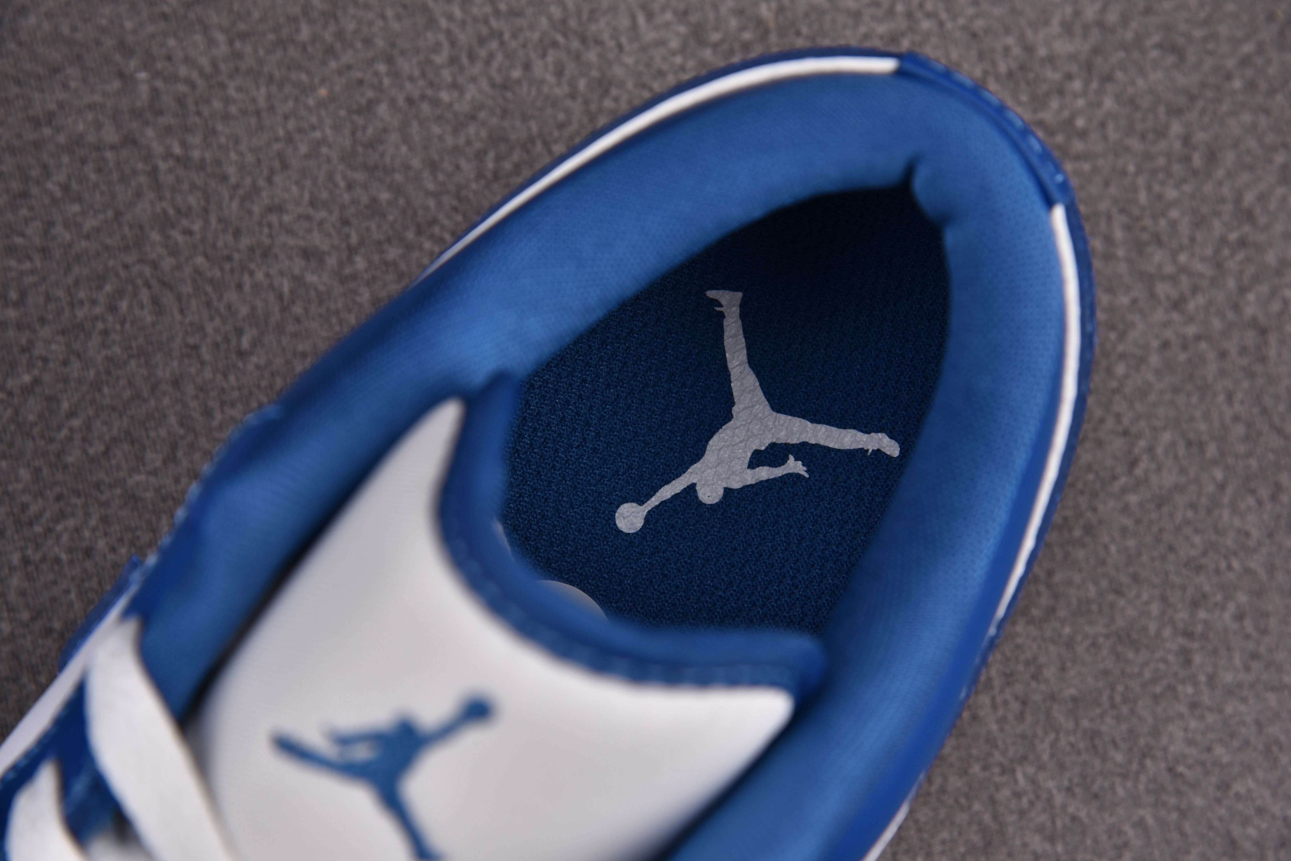 Jordan 1 Low Marina Blue (Women Size!!)