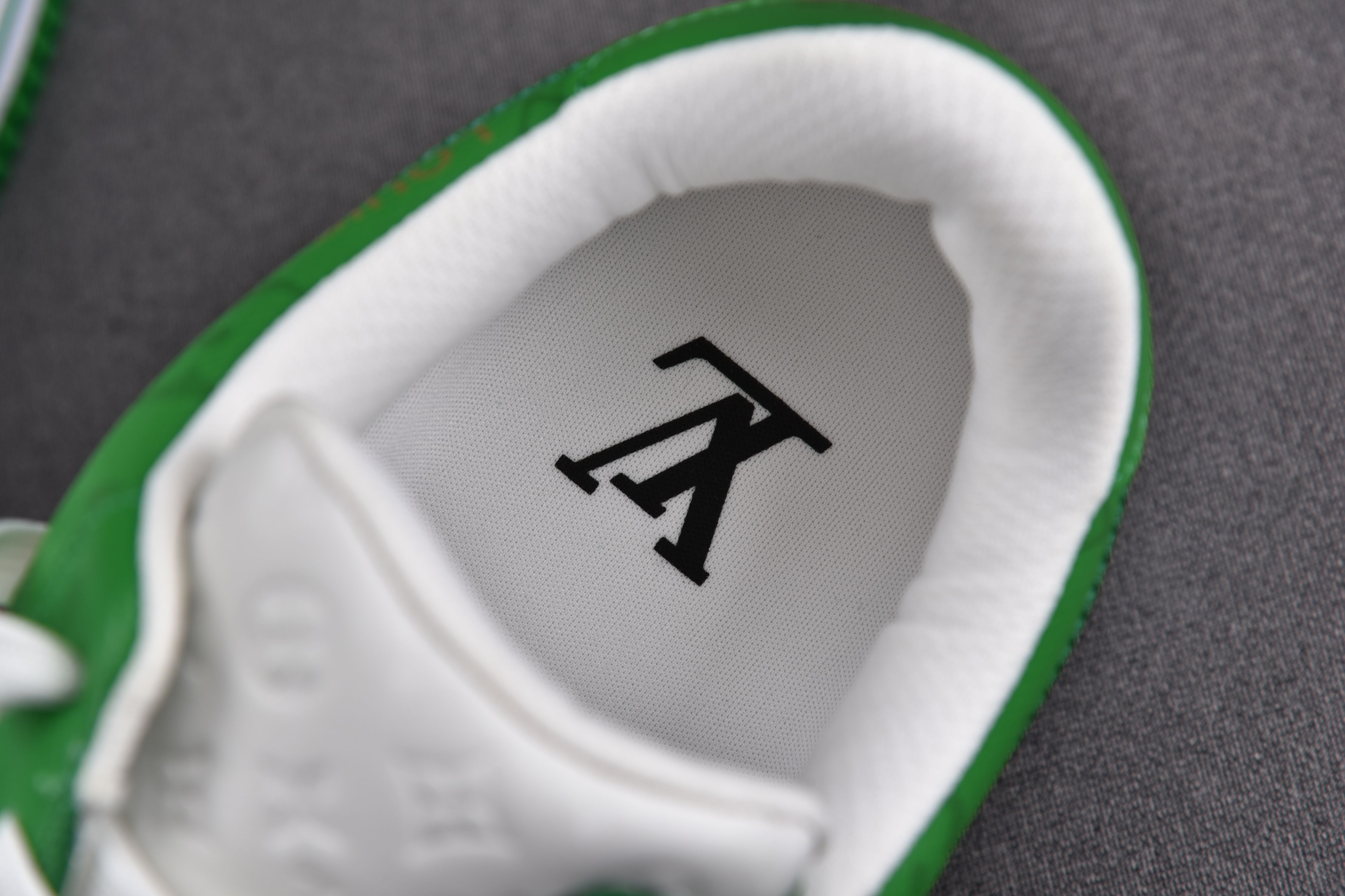 Nike Air Force 1 Low Louis Vuitton Royal White Green (Be careful about the size!!)