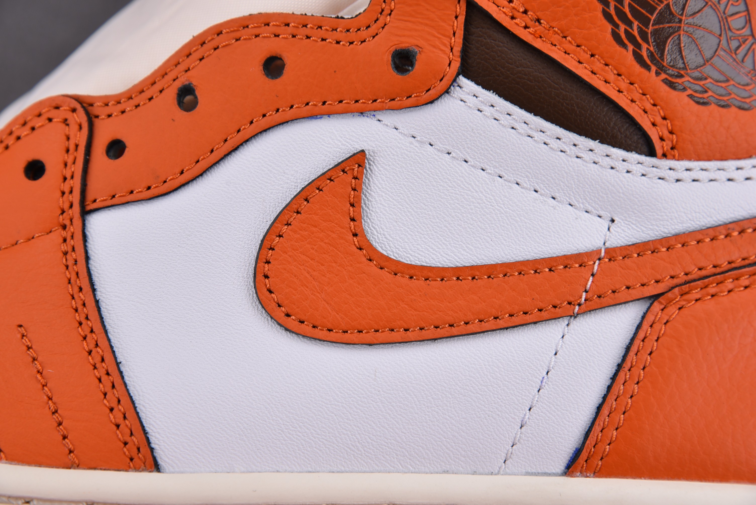 Jordan 1 Retro High OG Starfish (Women Size!!)