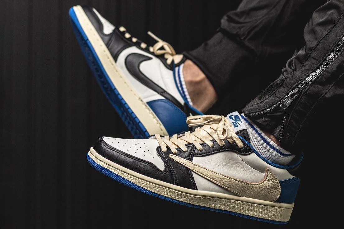 Jordan 1 Low Fragment x Travis Scott