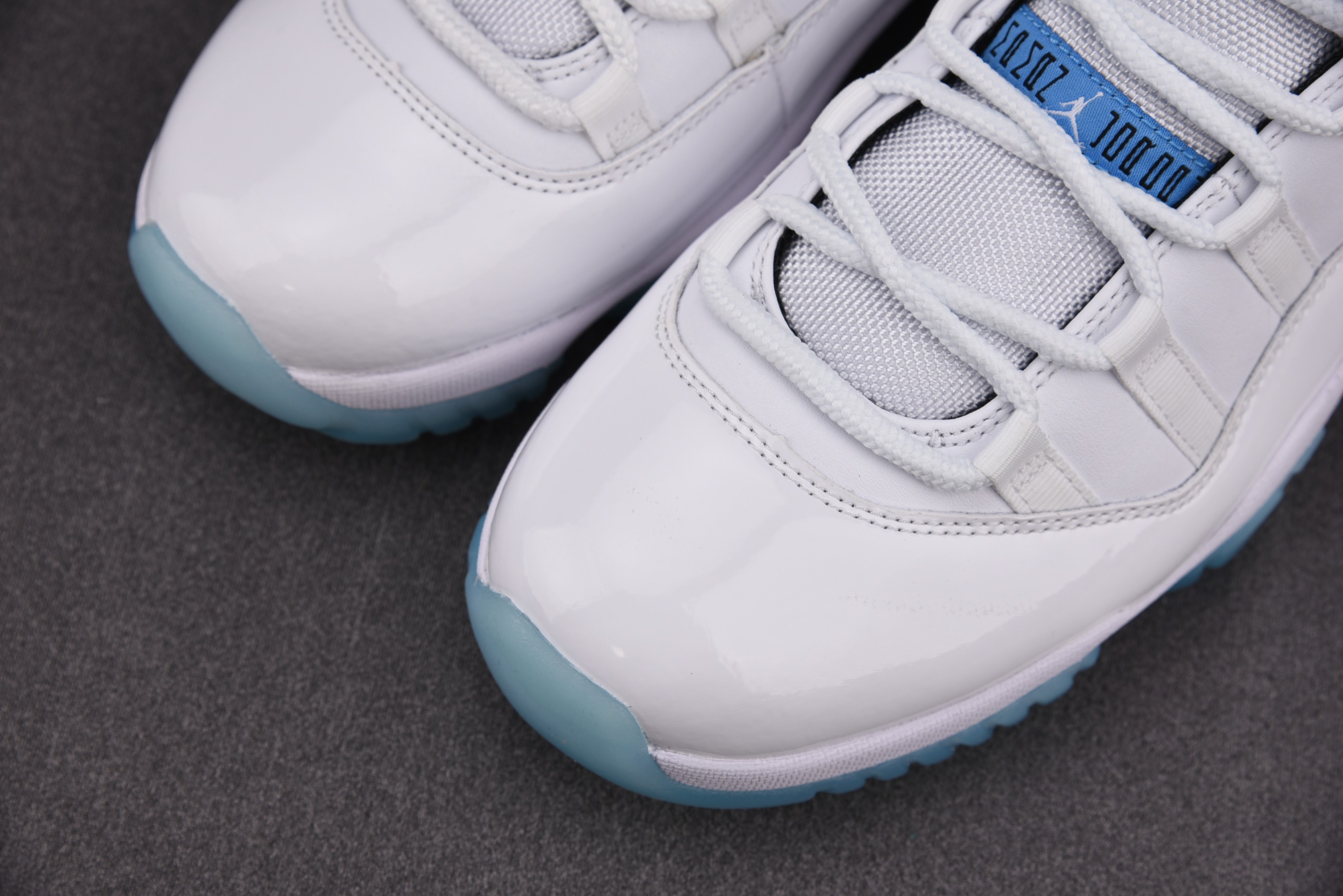 Jordan 11 Retro Legend Blue (2014)