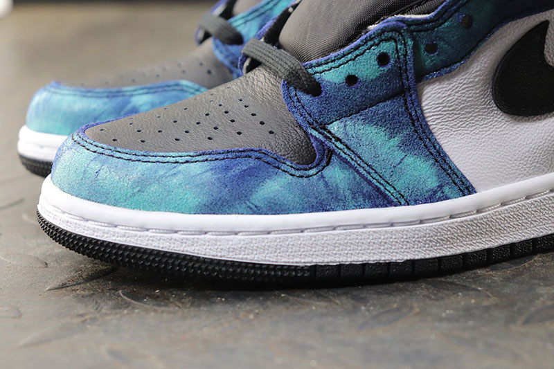 Jordan 1 Retro High Tie Dye (WOMEN SIZE!!)